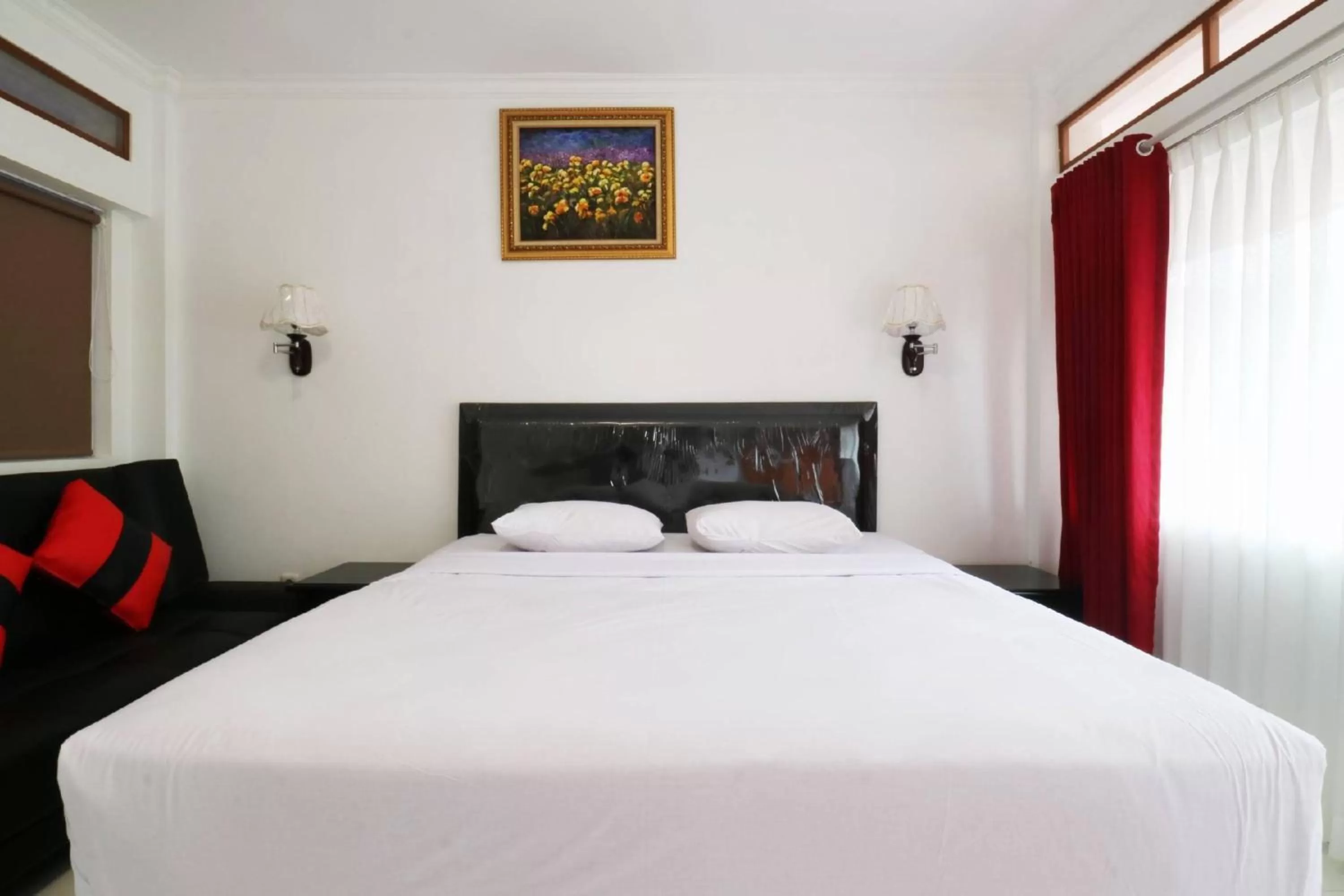 Bedroom, Bed in Narima Resort Hotel