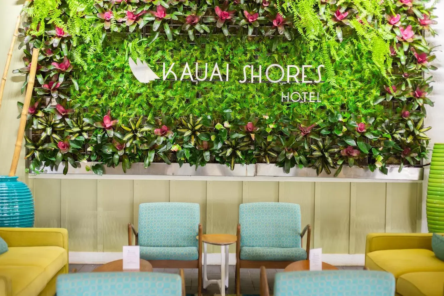 Property building in Kauai Shores Hotel