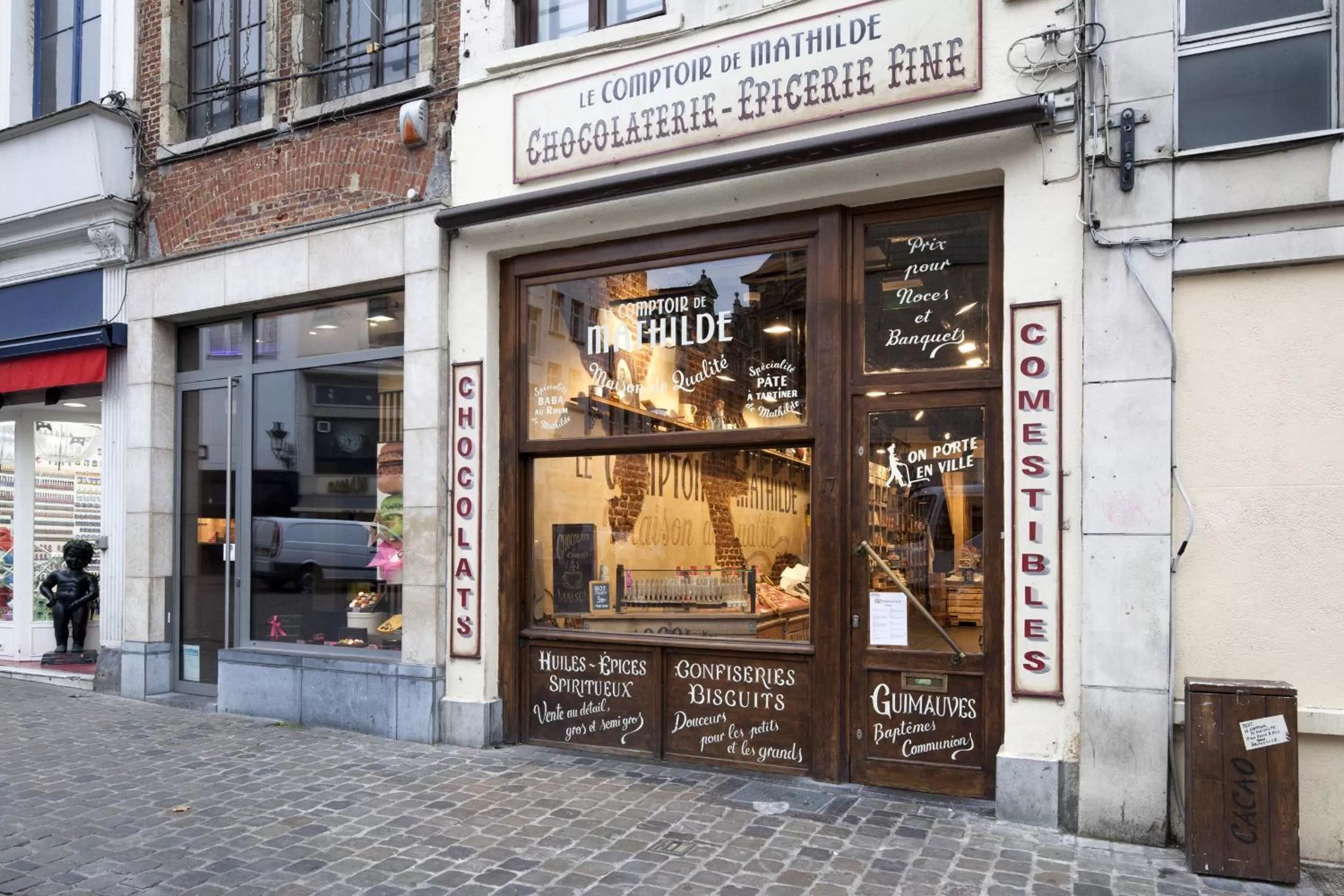 Shopping Area in easyHotel Brussels City Centre