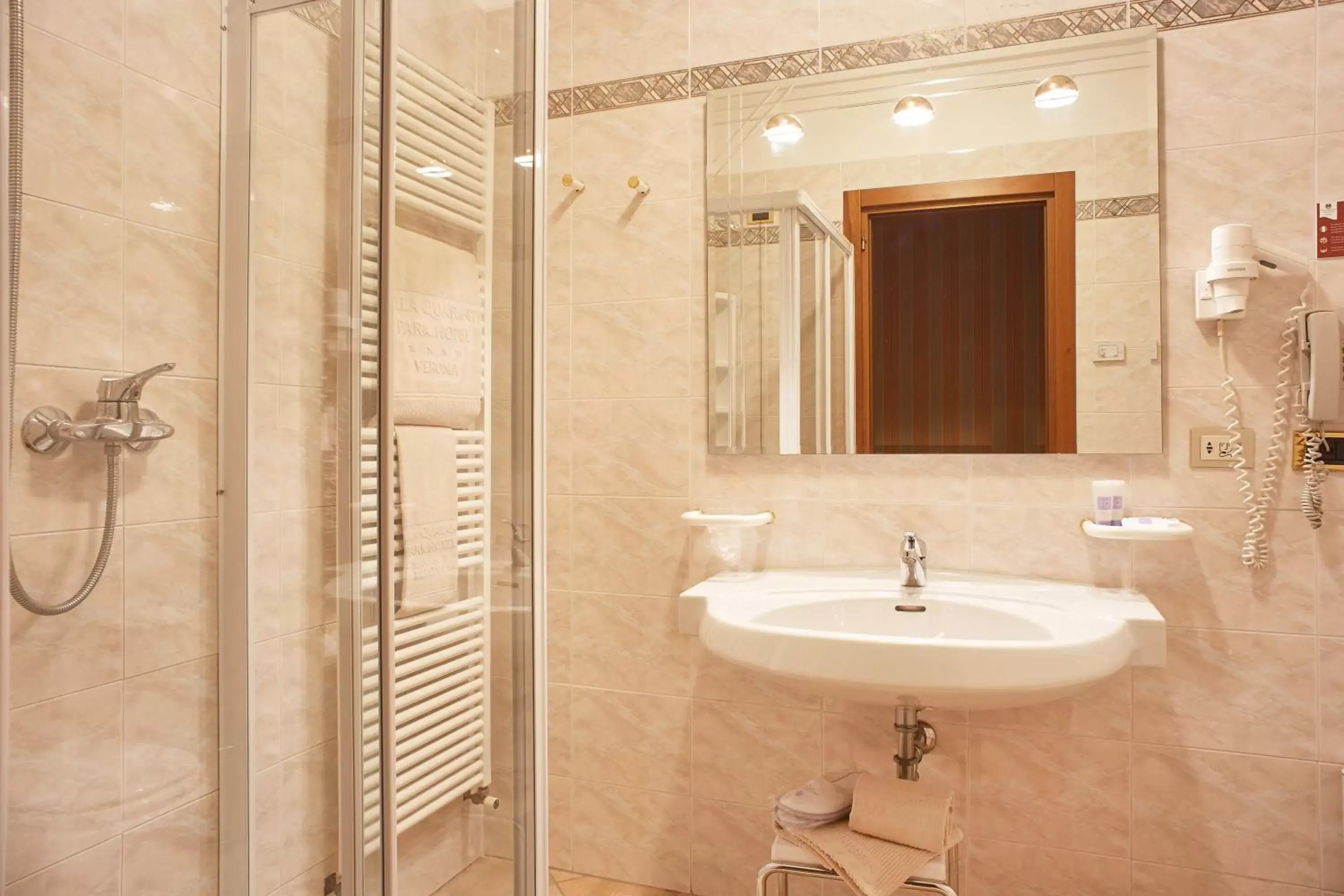 Bathroom in Villa Quaranta Tommasi Wine Hotel & SPA