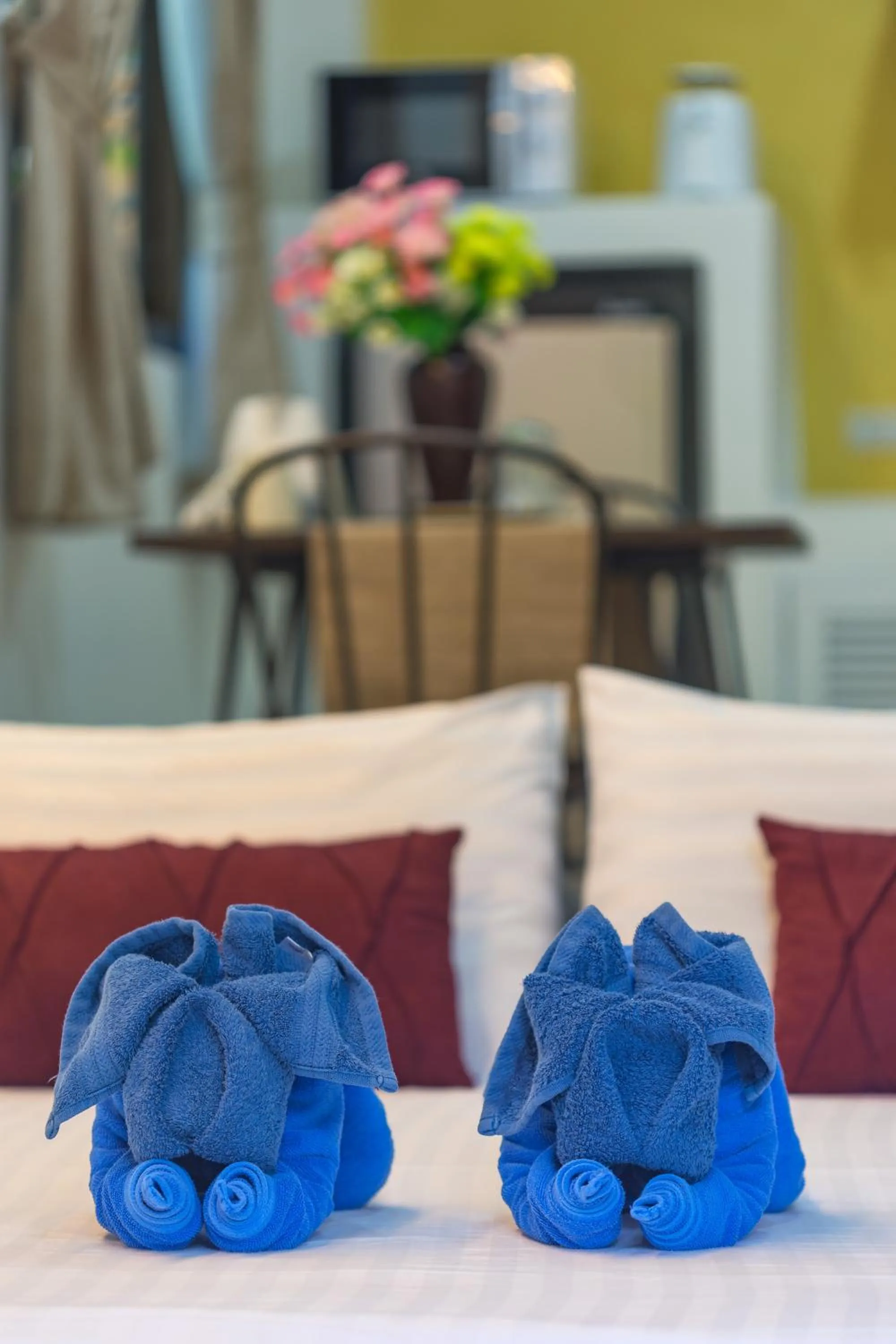 TV and multimedia in Baan Chaylay Resort Karon