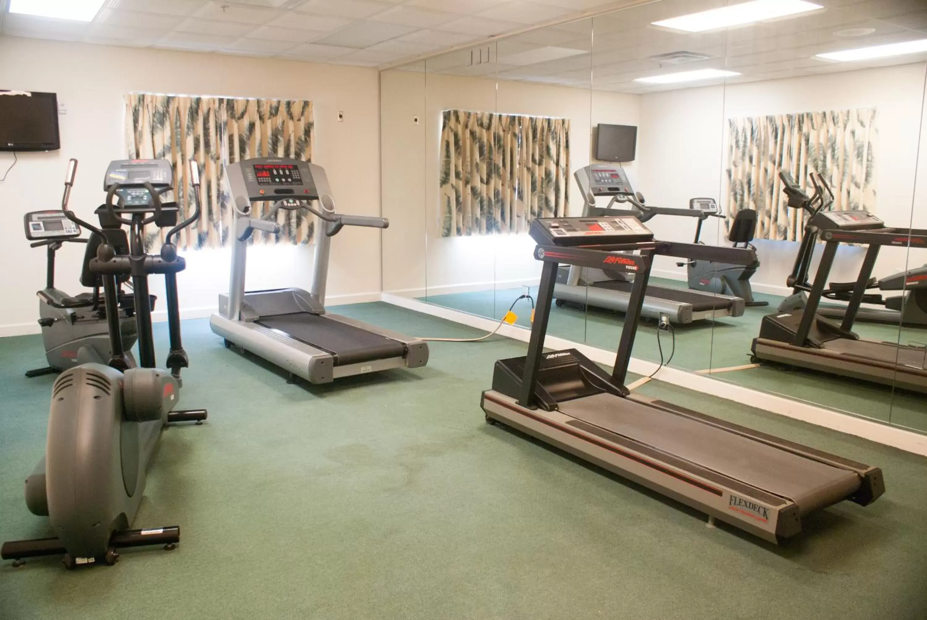 Fitness centre/facilities, Fitness Center/Facilities in Exploria Express by Exploria Resorts