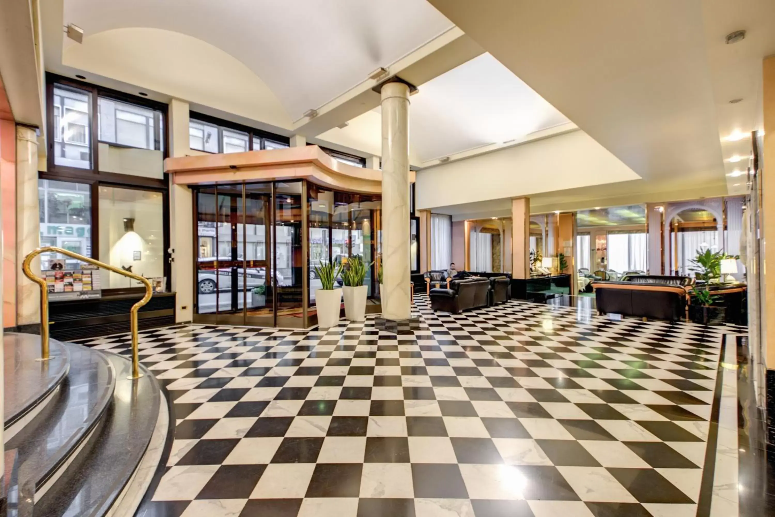 Lobby or reception in Brunelleschi Hotel