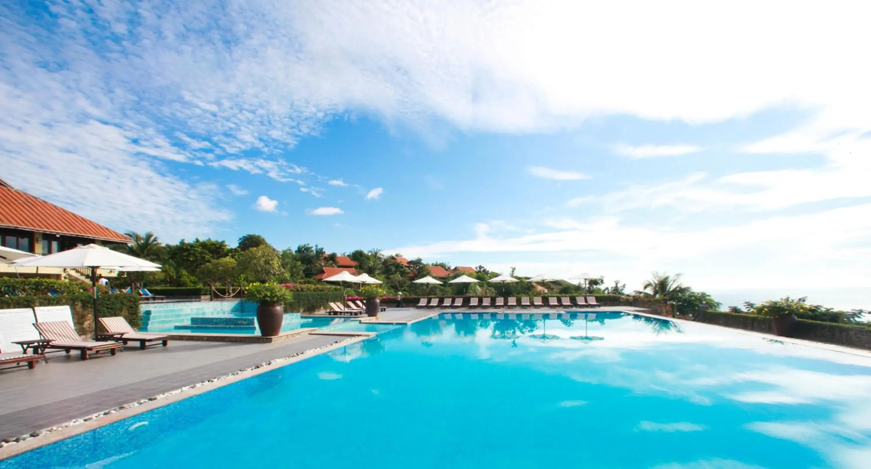 Bird's eye view, Swimming Pool in Romana Resort & Spa