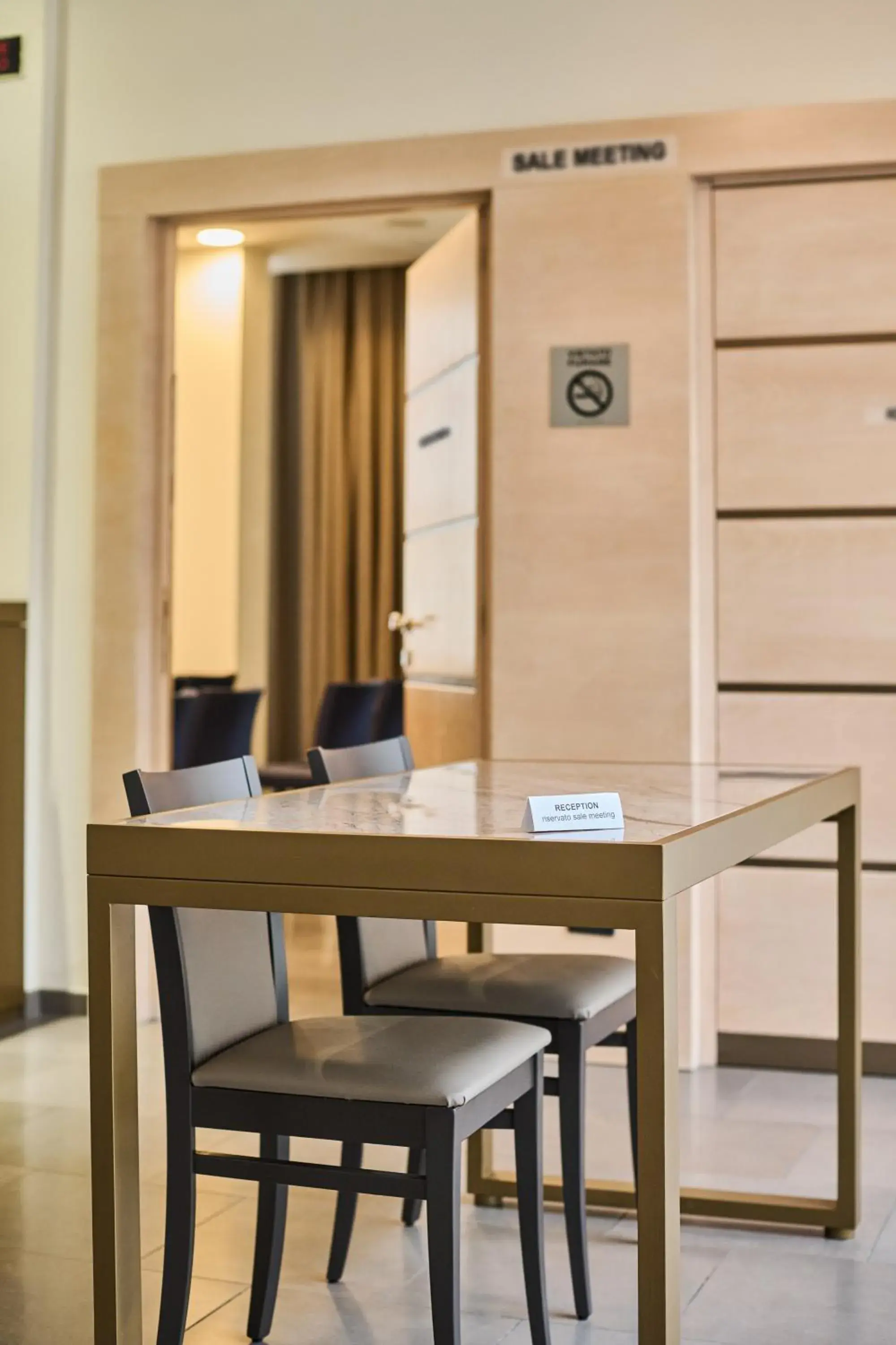 Dining Area in Hotel Da Vinci