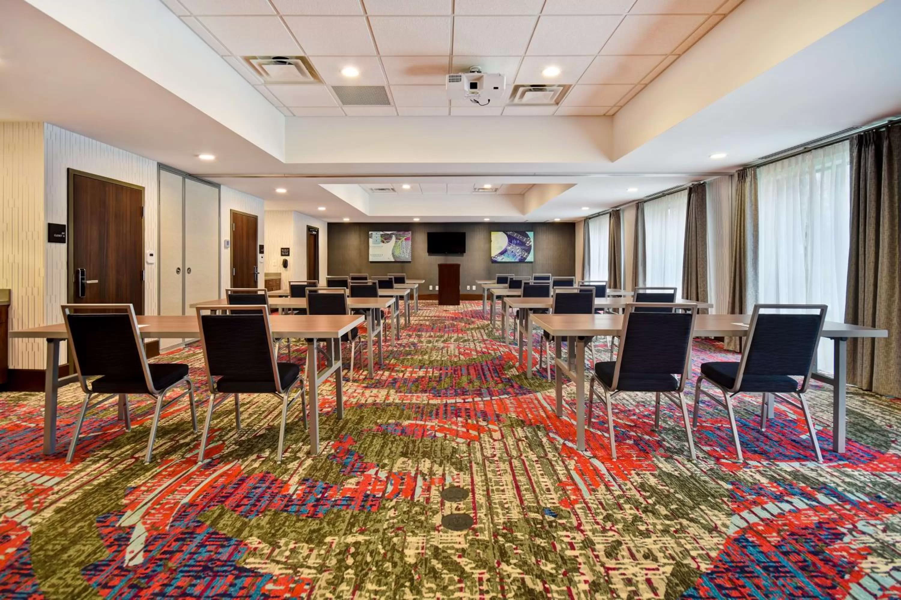 Meeting/conference room in Hampton Inn Pleasant View