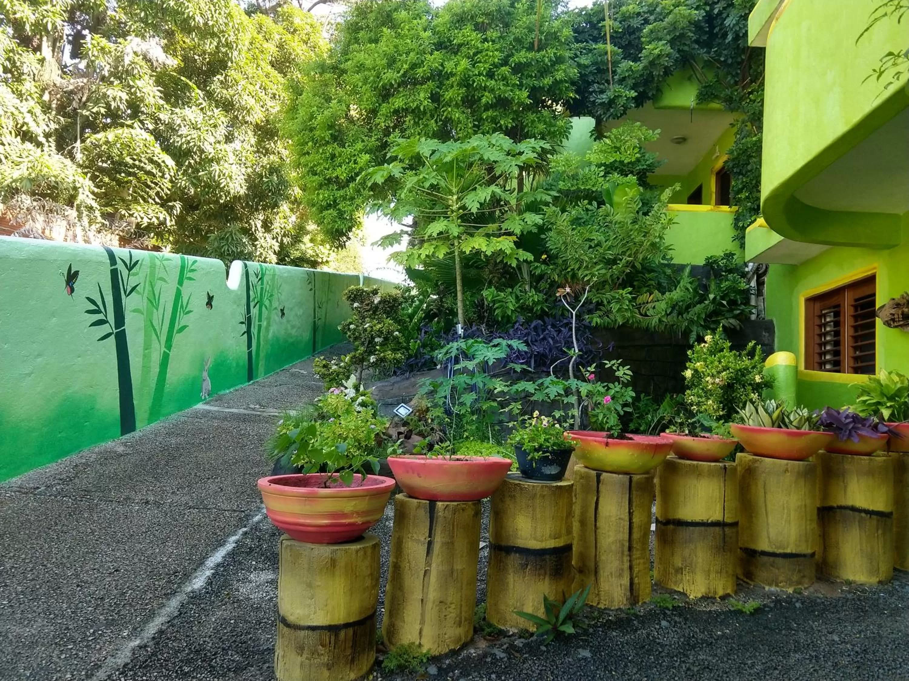 Facade/entrance in Bamboo Flat