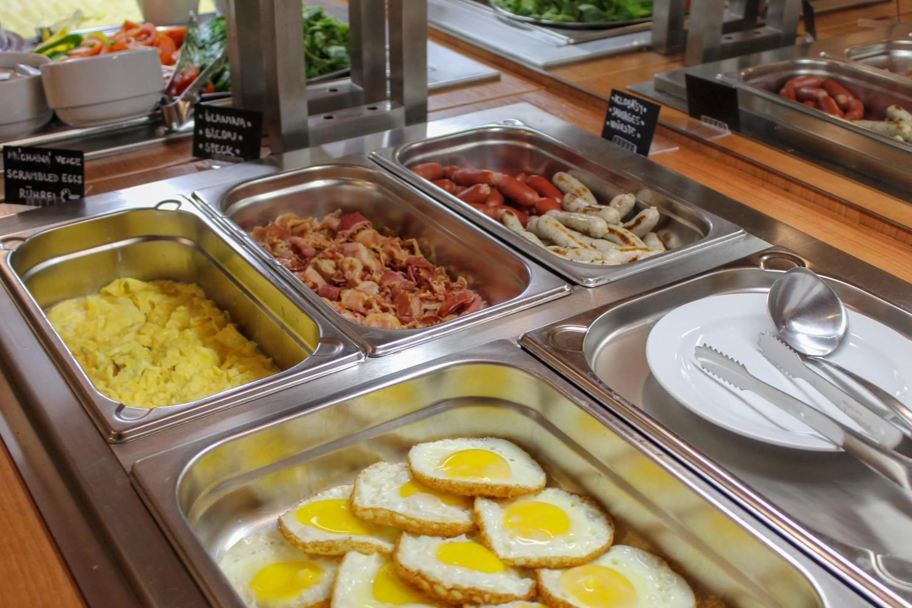 Breakfast in Hotel Grand