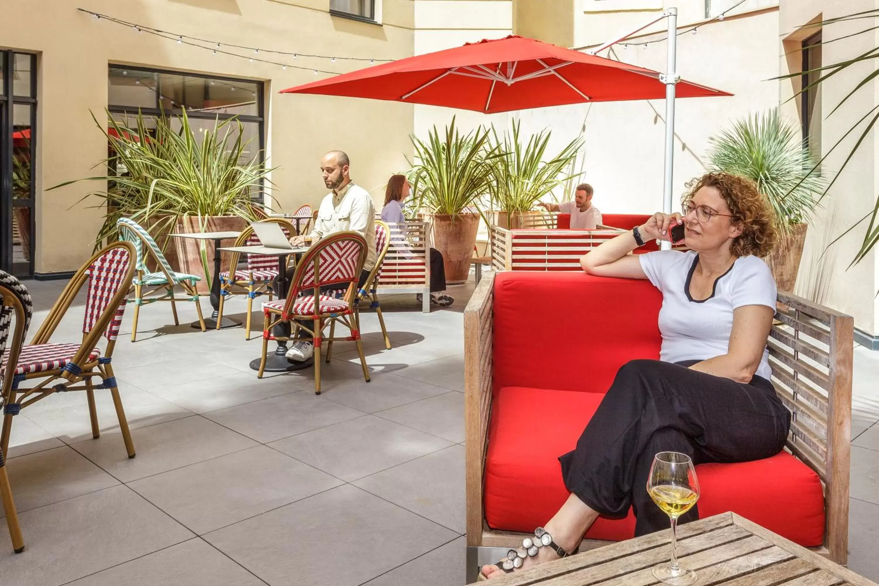 Patio in ibis Styles Montpellier Centre Comedie