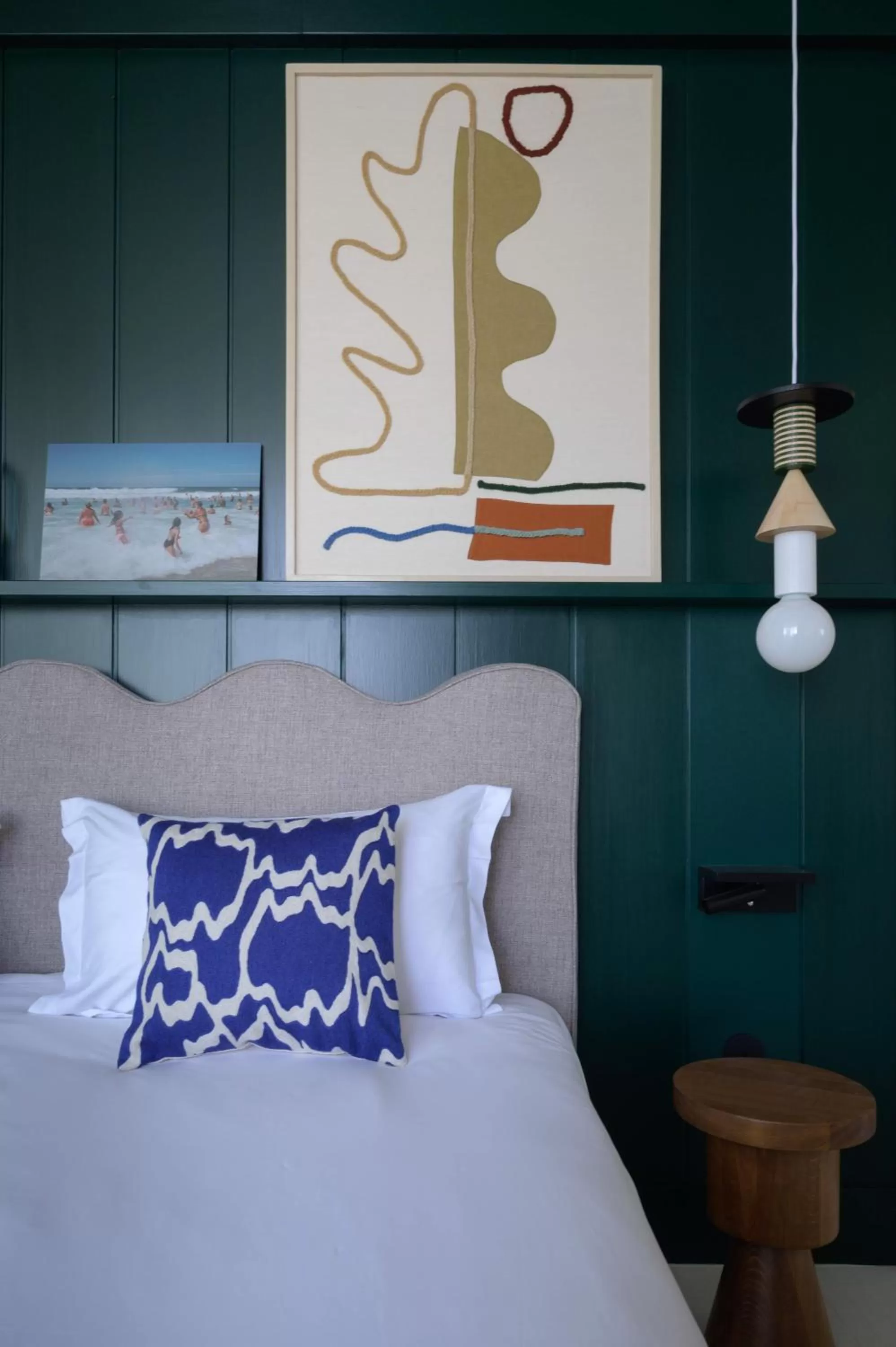 Bed in Hôtel de La Plage