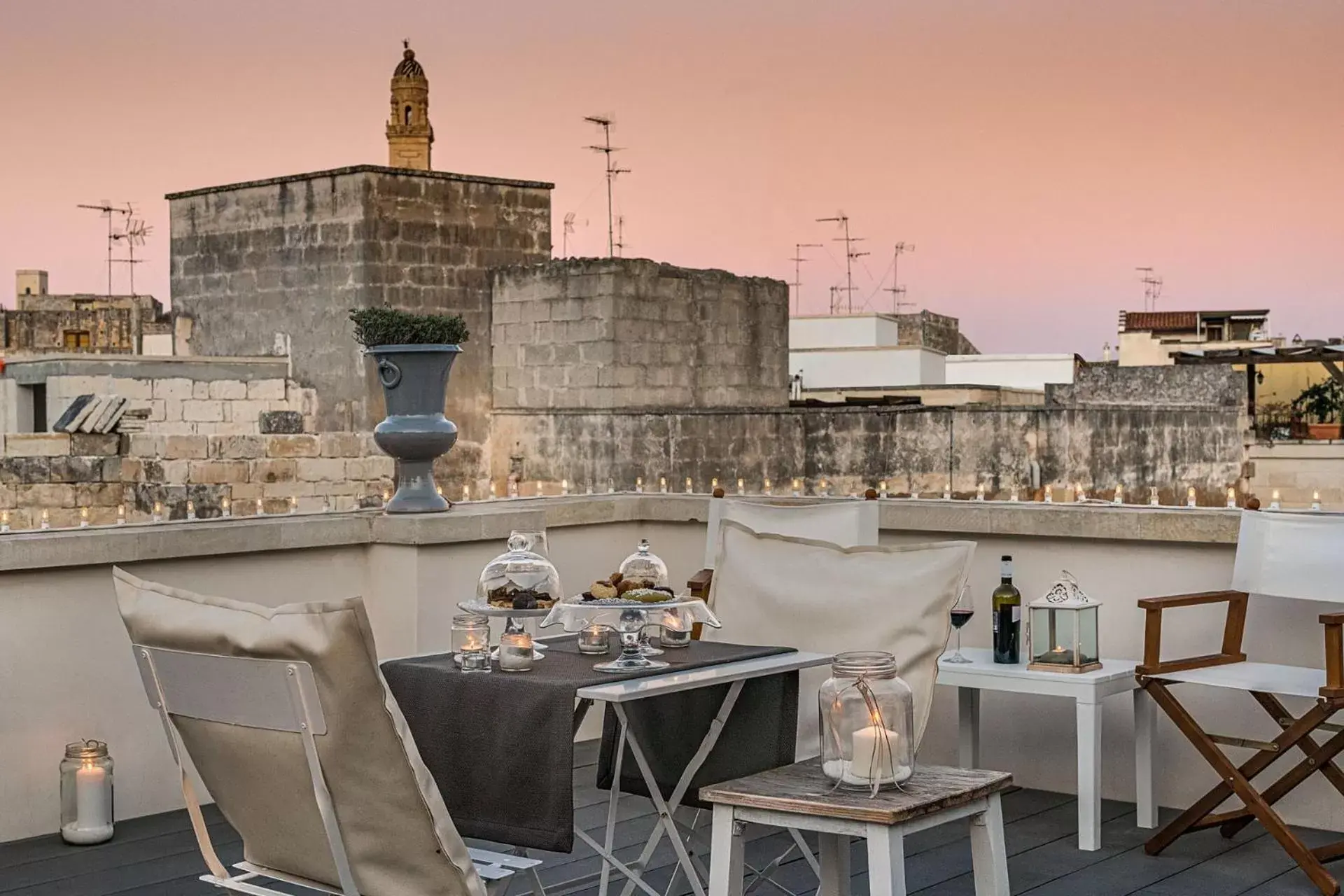 Balcony/Terrace, Restaurant/Places to Eat in Palazzo Sant'Anna Lecce