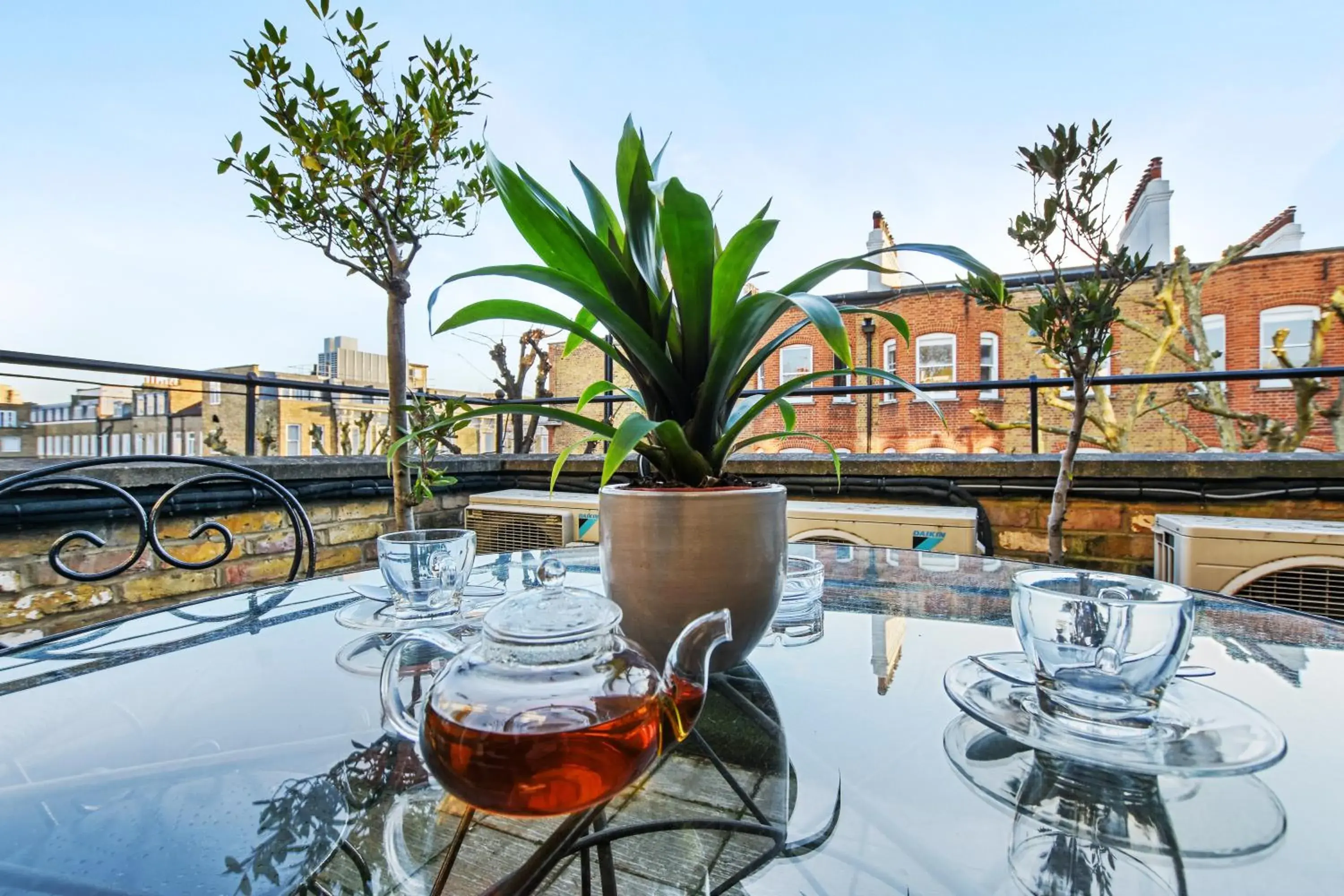 Balcony/Terrace, Restaurant/Places to Eat in Twenty Nevern Square Hotel