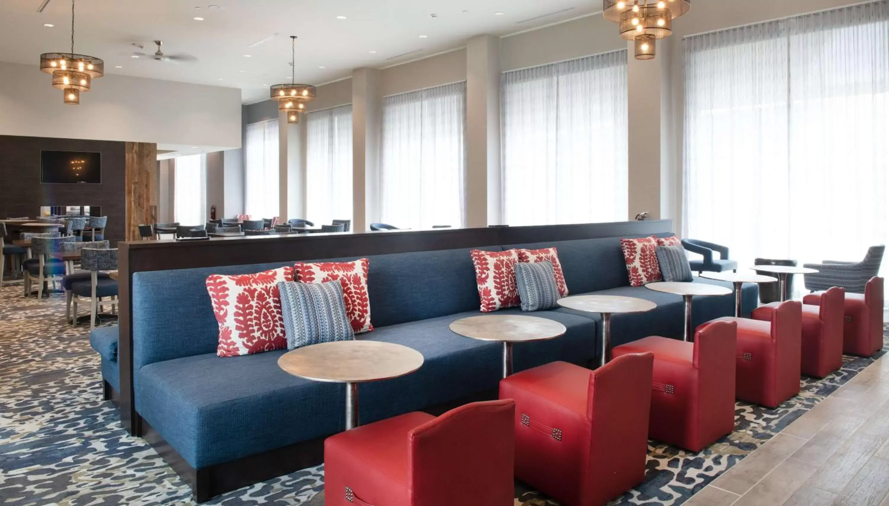 Lobby or reception, Restaurant/Places to Eat in Homewood Suites By Hilton North Charleston