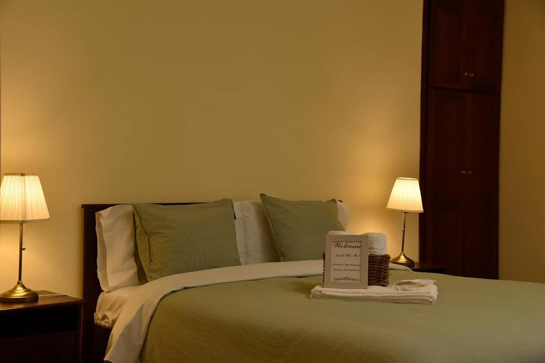 Family Room with Private Bathroom - single occupancy in Agriresort Villa Bentivoglio Family Room with Private Bathroom - single occupancy in Agriresort Villa Bentivoglio