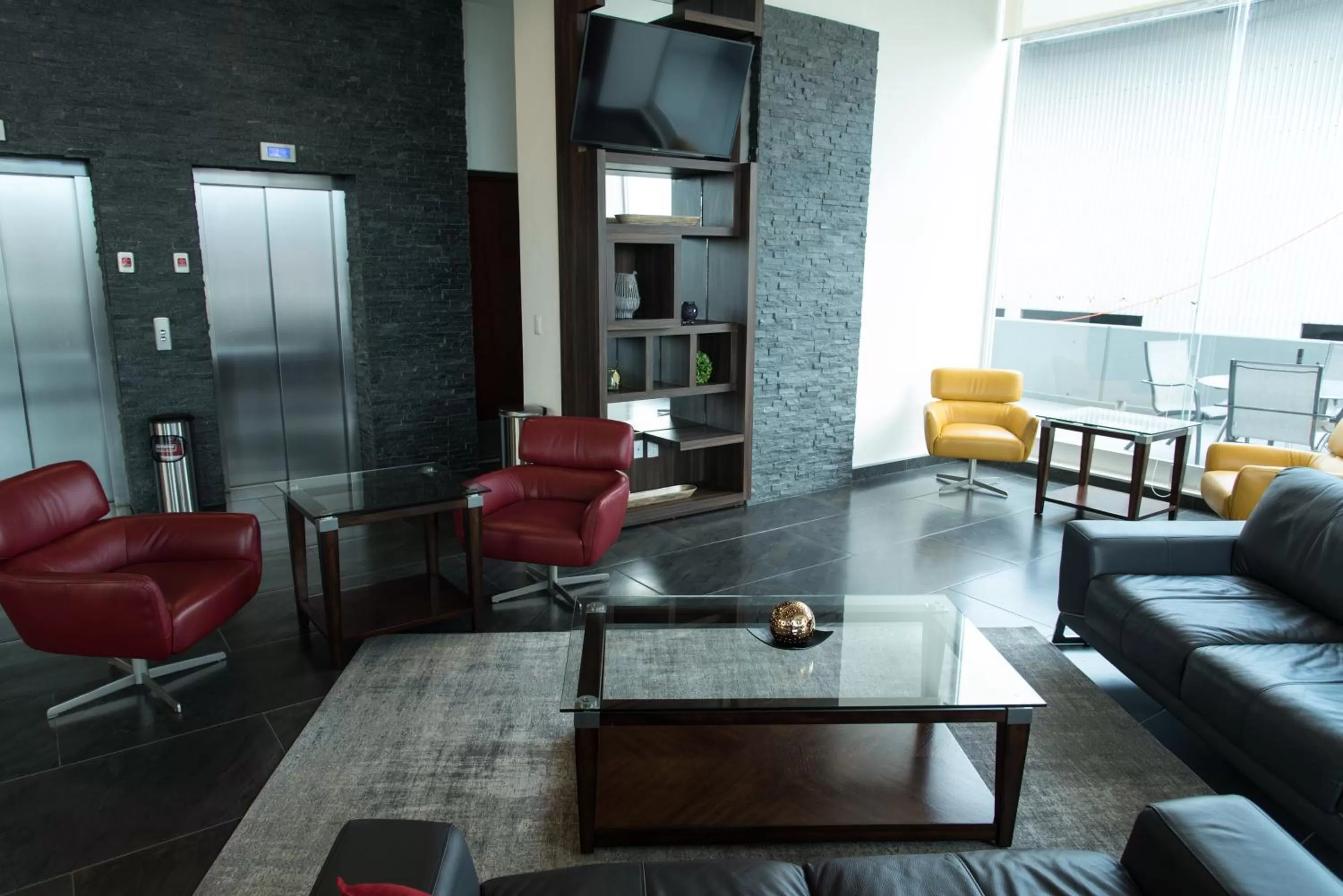 Living room in Lithio Hotel