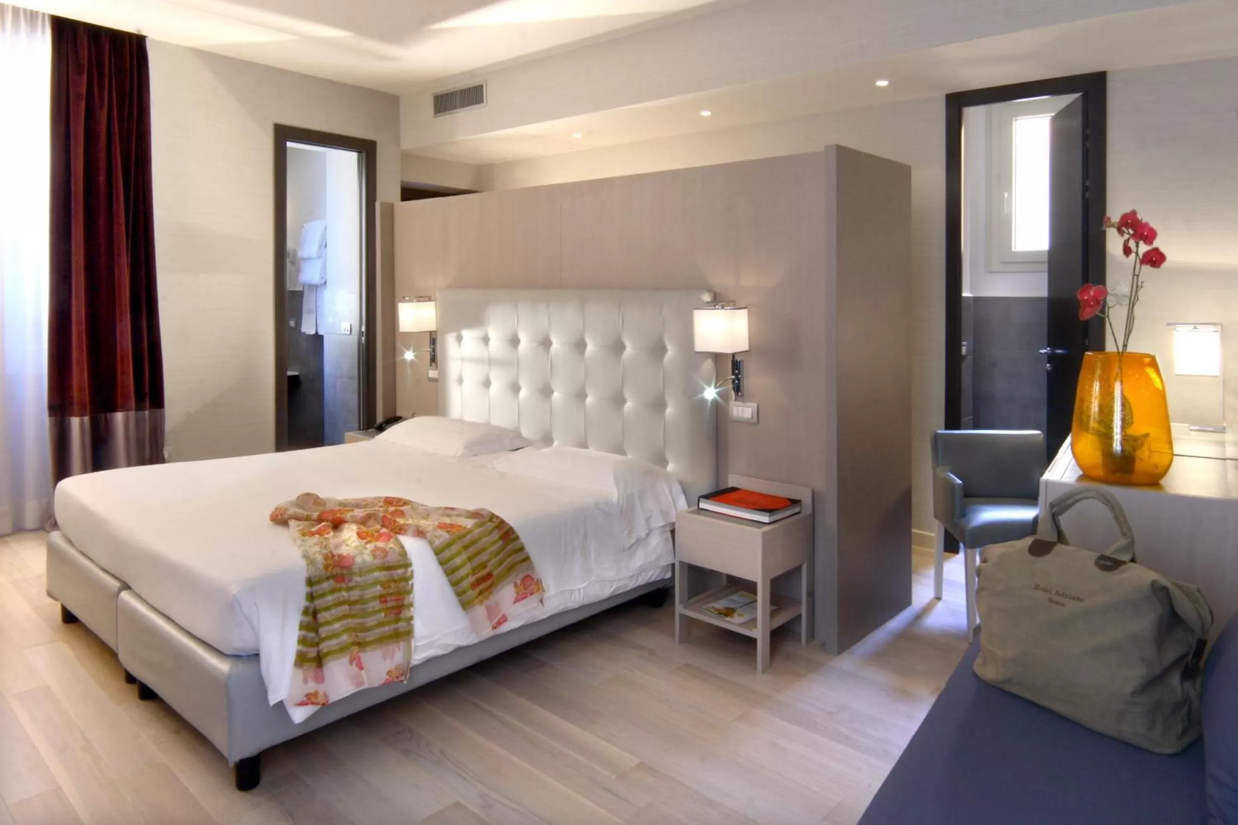 Bed in Hotel Adriano