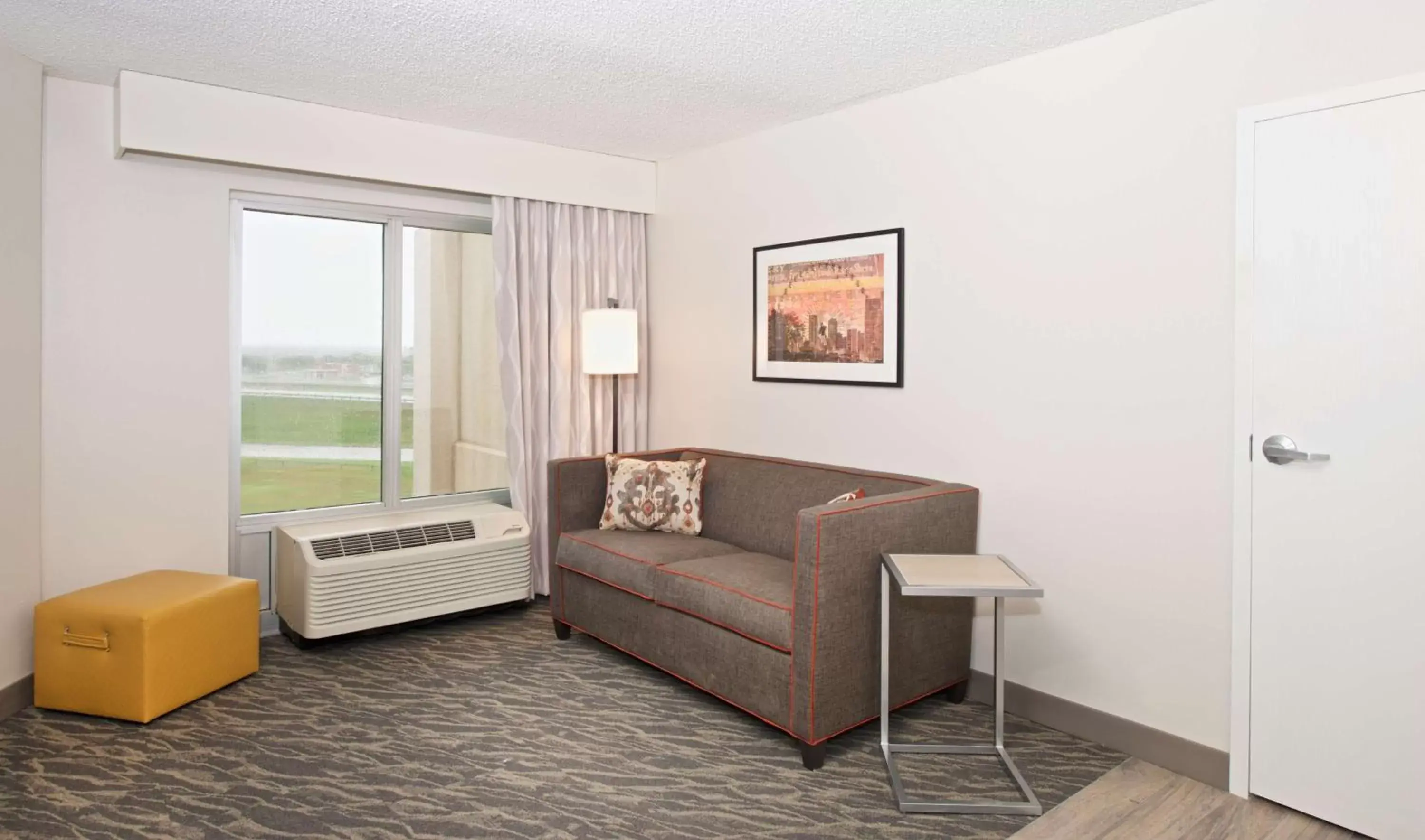 Living room, Seating Area in Hampton Inn & Suites N Ft Worth-Alliance Airport