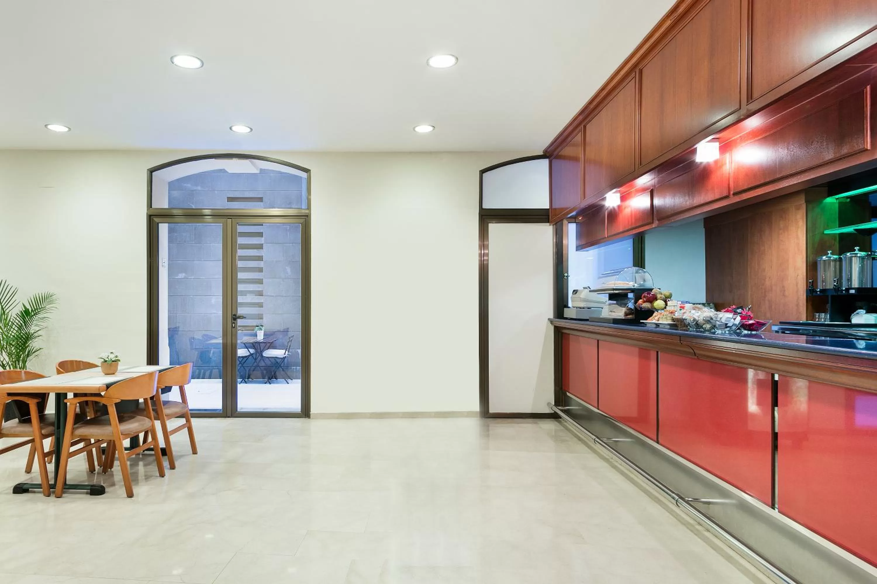 Lounge or bar in Hotel Condal