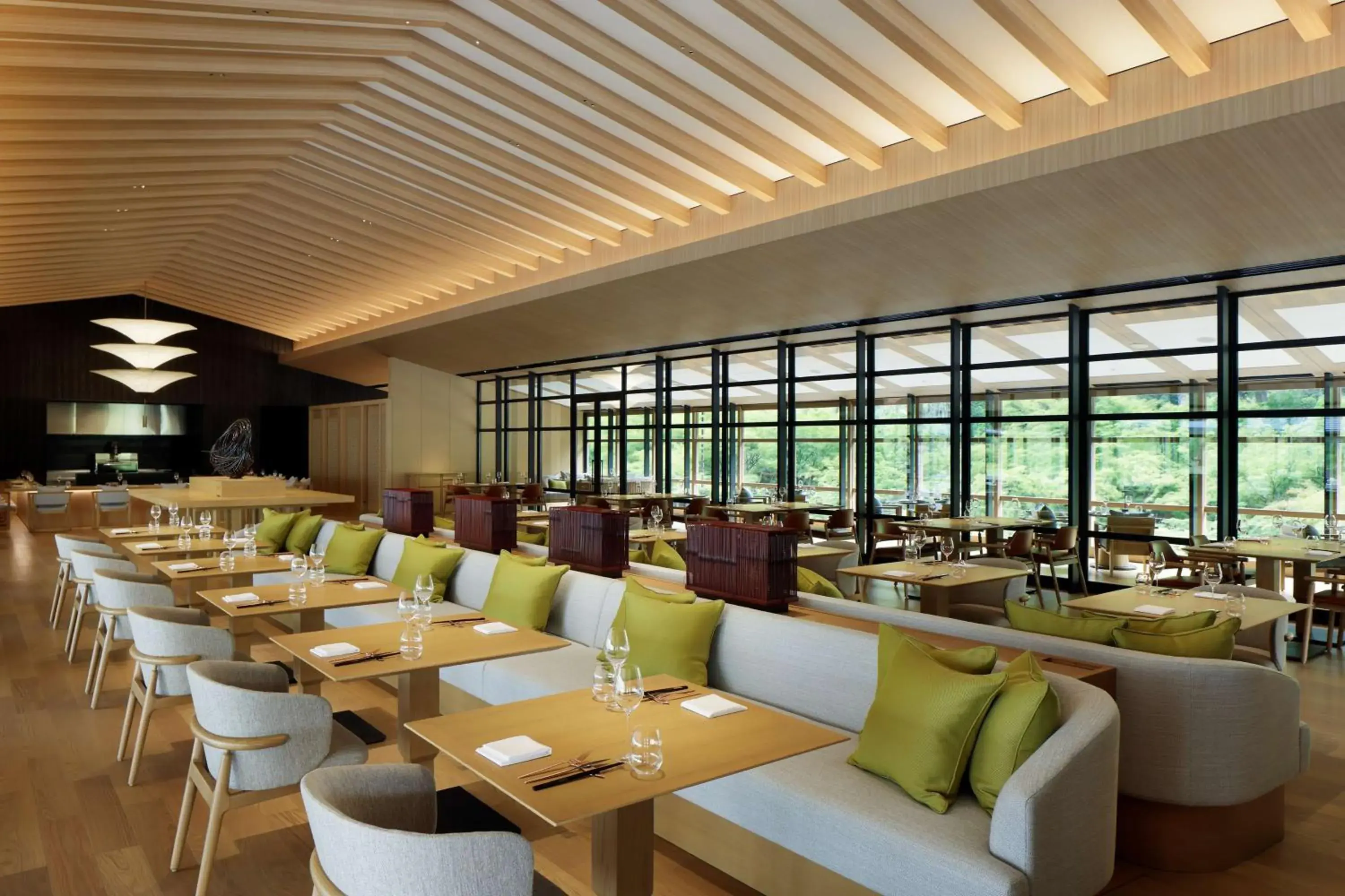 Restaurant/places to eat in ROKU KYOTO, LXR Hotels & Resorts by Hilton Restaurant/places to eat in ROKU KYOTO, LXR Hotels & Resorts by Hilton