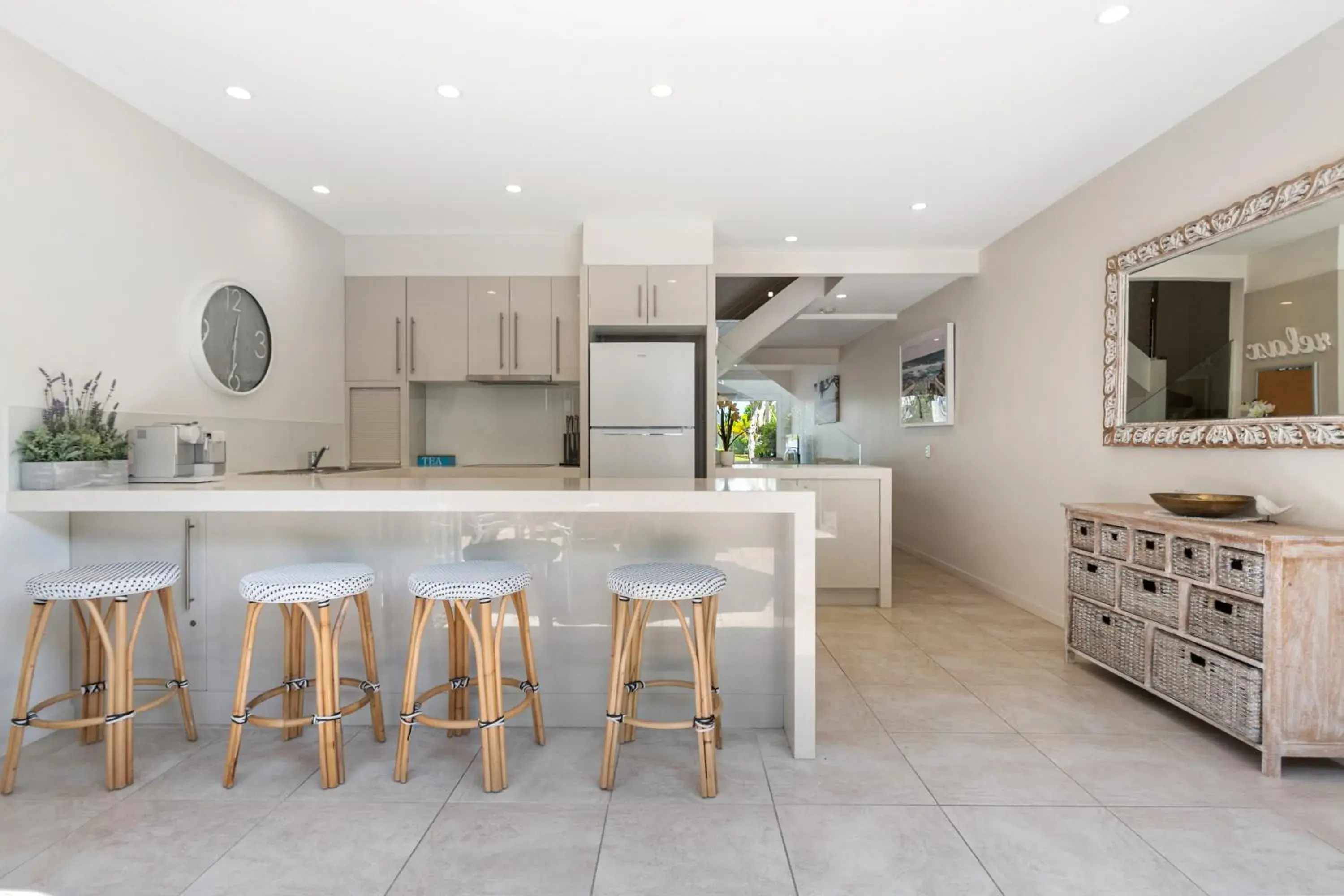 Kitchen/Kitchenette in Noosa Entrance Waterfront Resort