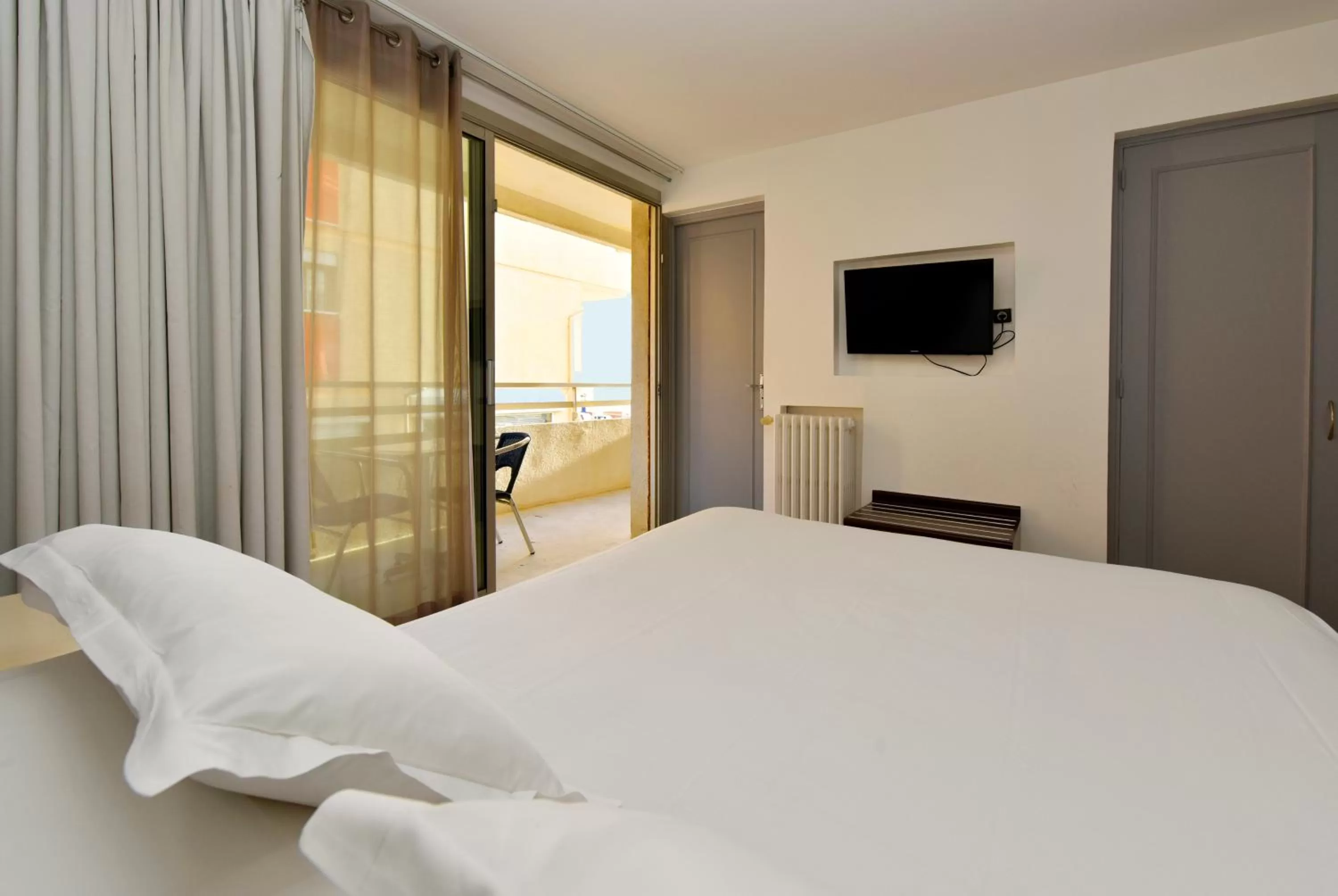 Bedroom, Bed in Brasilia Hôtel