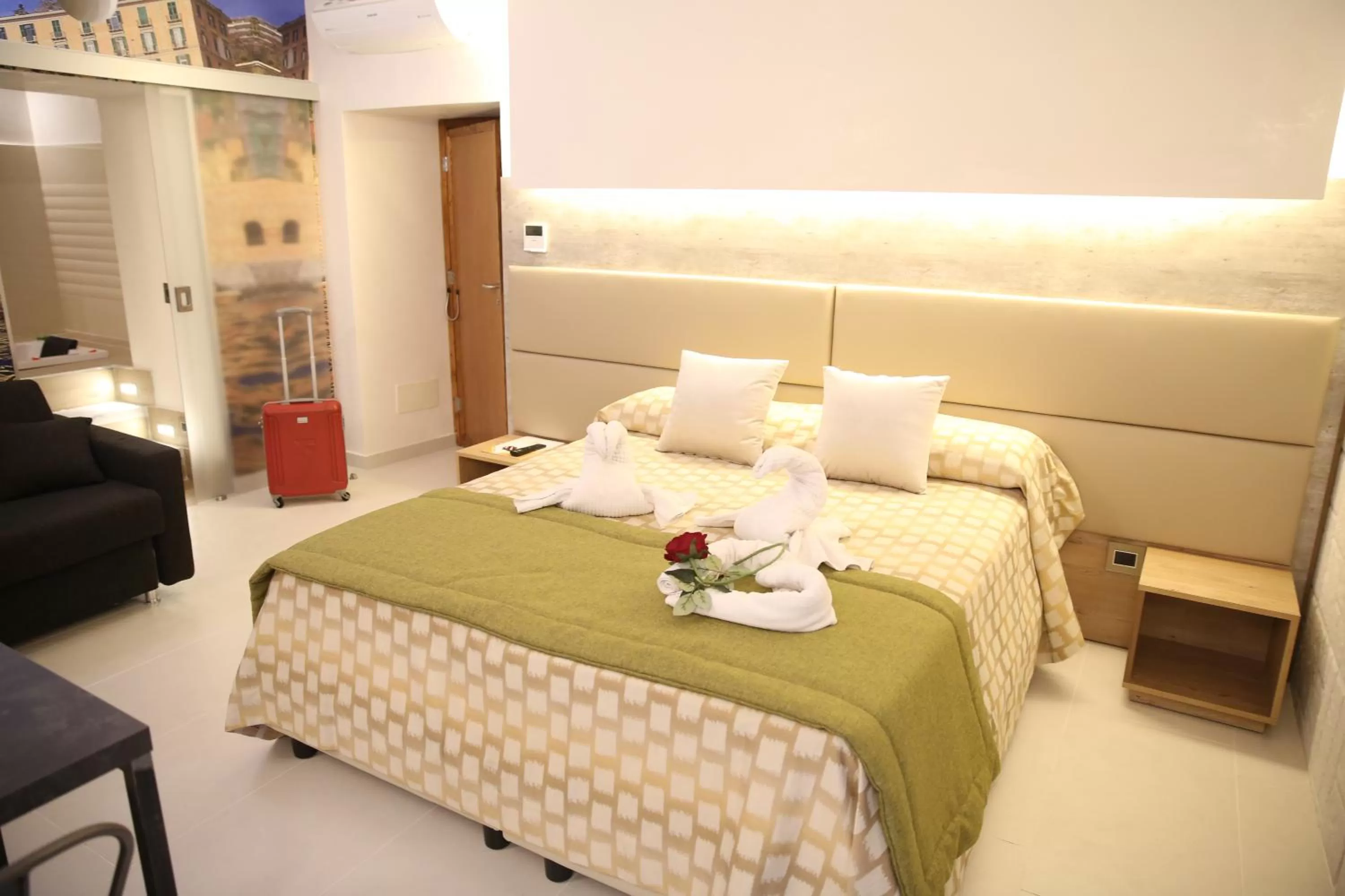 Bed in Relais Piazza Del Plebiscito B&B