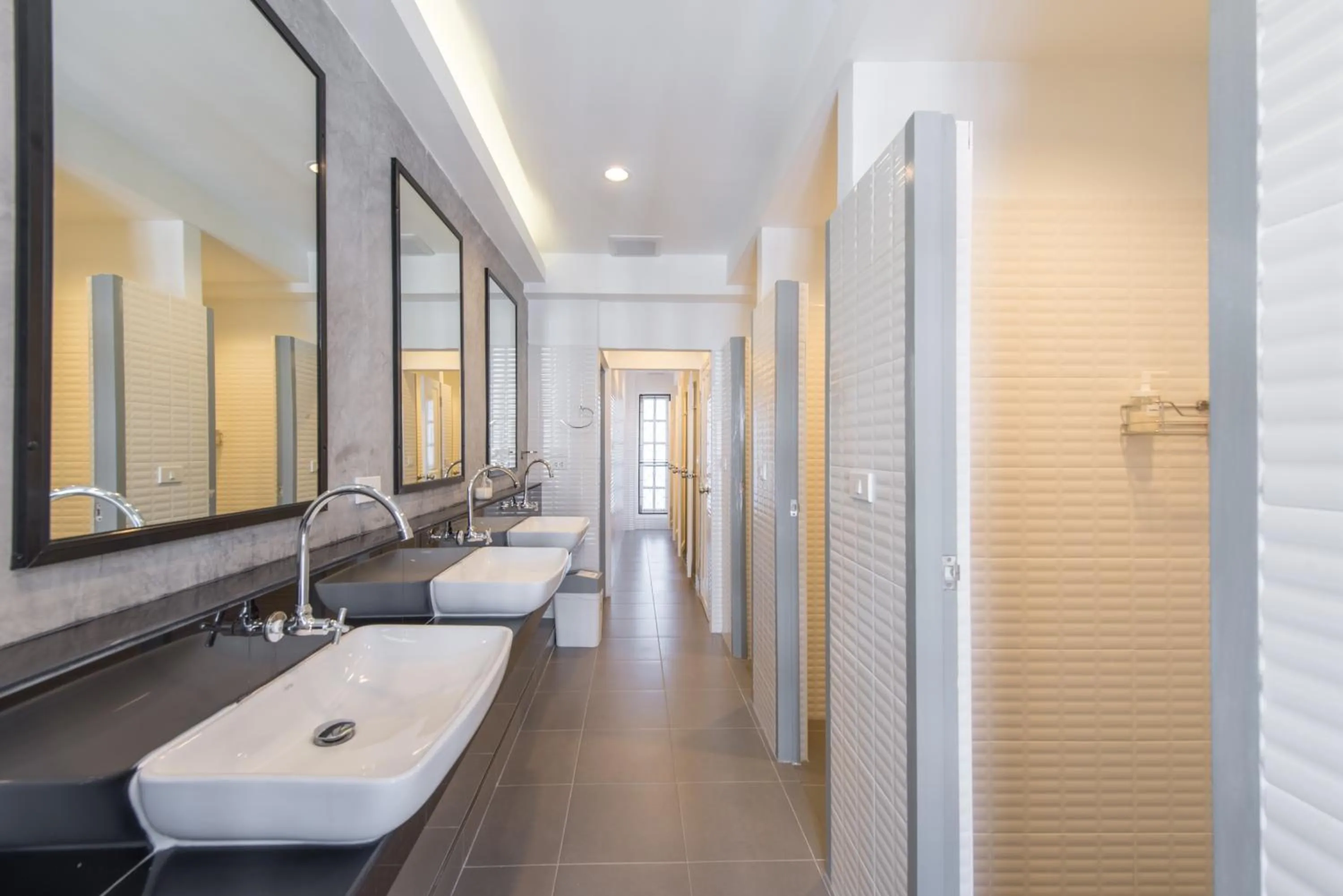 Bathroom in X9Hostel