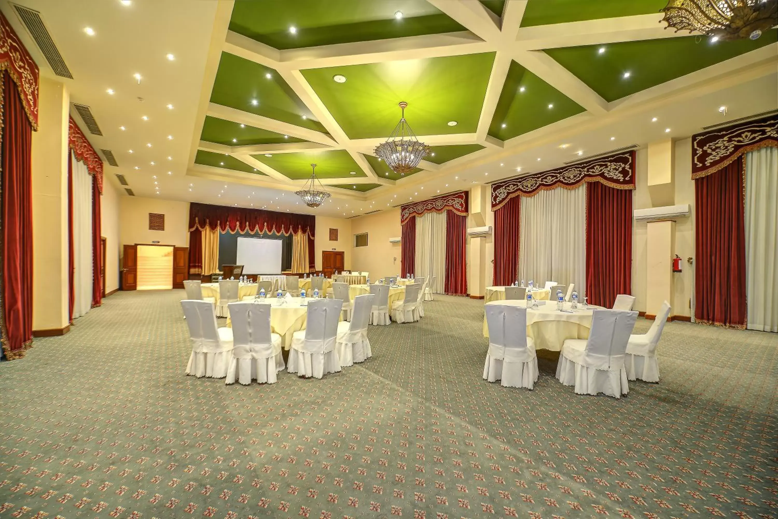 Banquet/Function facilities, Banquet Facilities in Stella Di Mare Sea Club Hotel