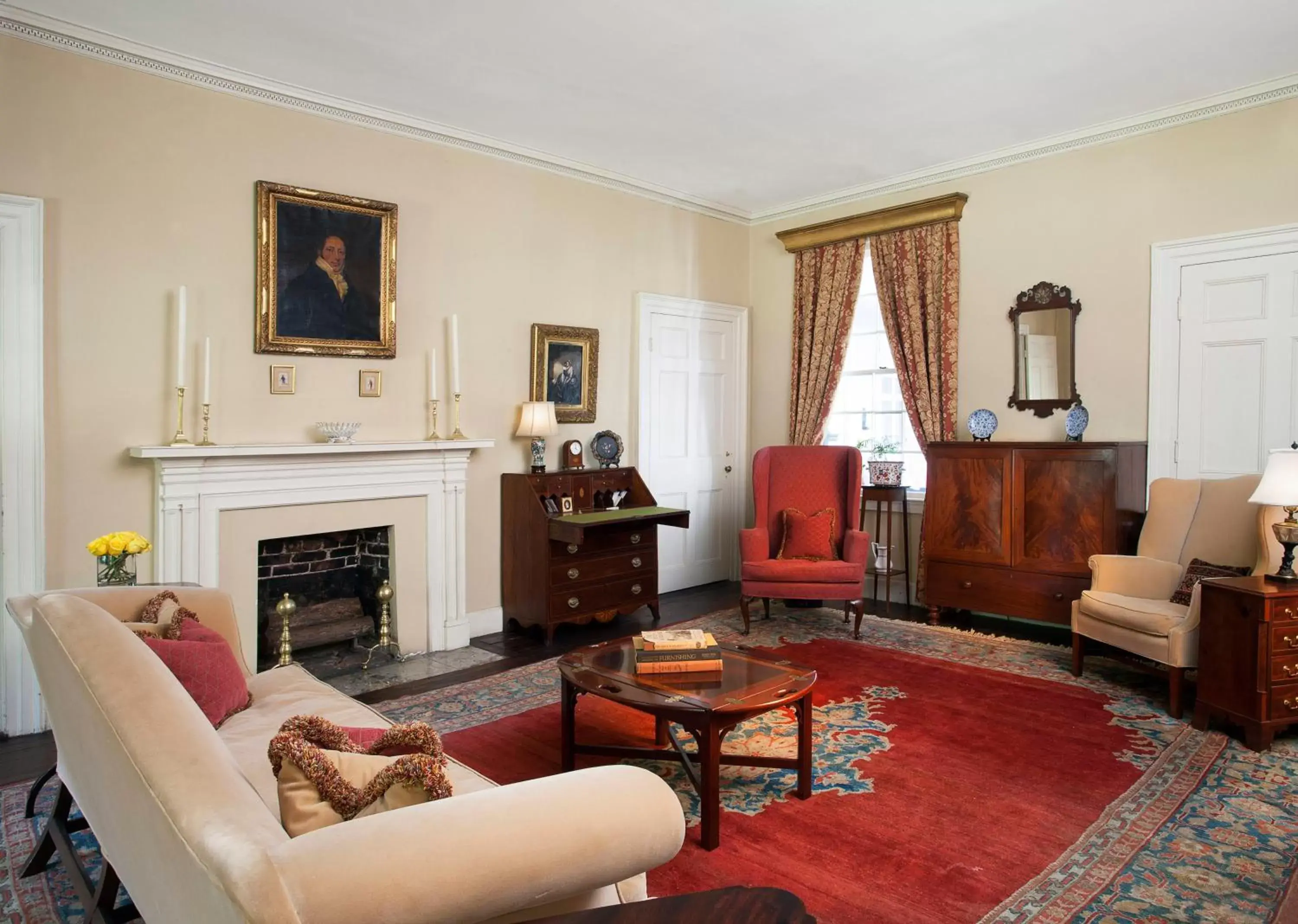 Seating area, Lounge/Bar in Linden - A Historic Bed and Breakfast