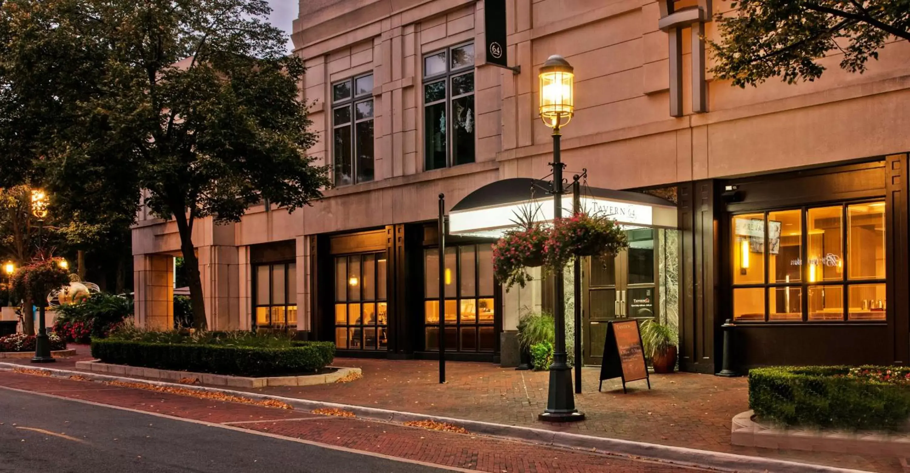 Property building in Hyatt Regency Reston