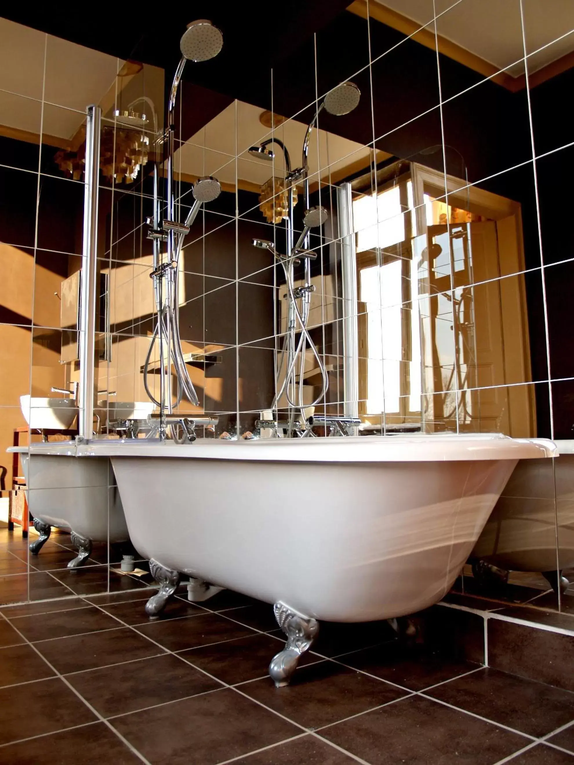 Double or Twin Room with Spa Access in Maison De Plumes Double or Twin Room with Spa Access in Maison De Plumes