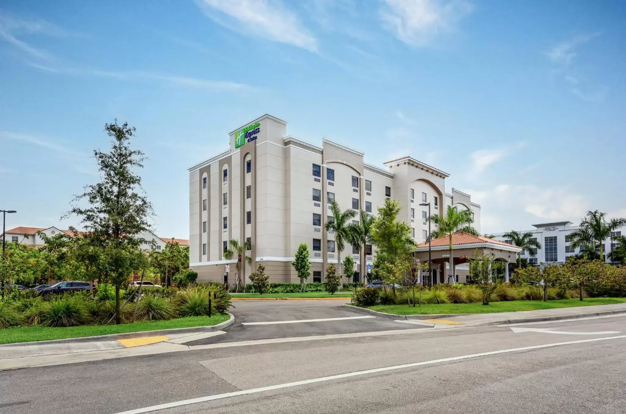 Property Building in Holiday Inn Express & Suites - Miramar, an IHG Hotel