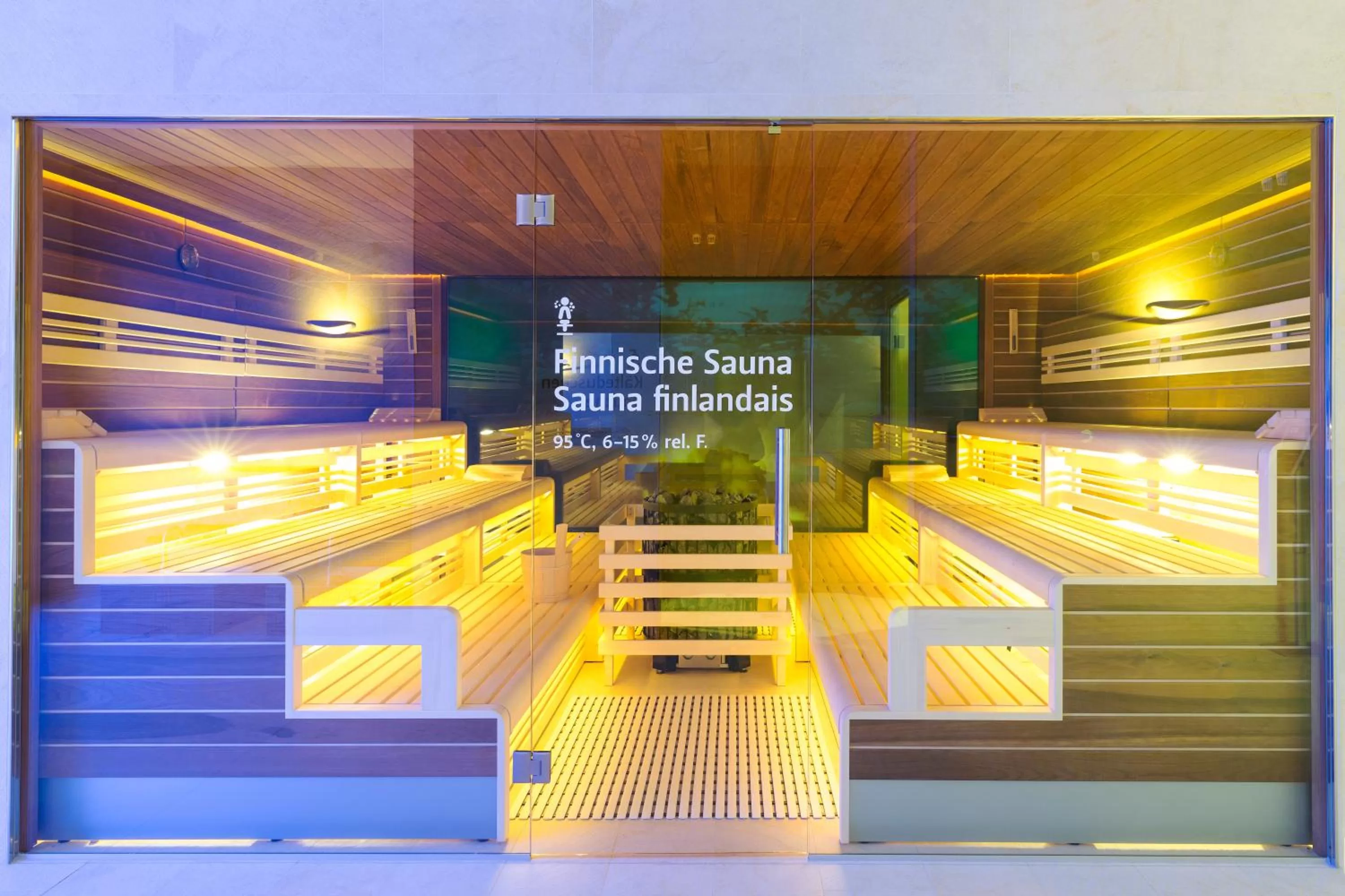 Sauna in GLANDON Rooms Elite