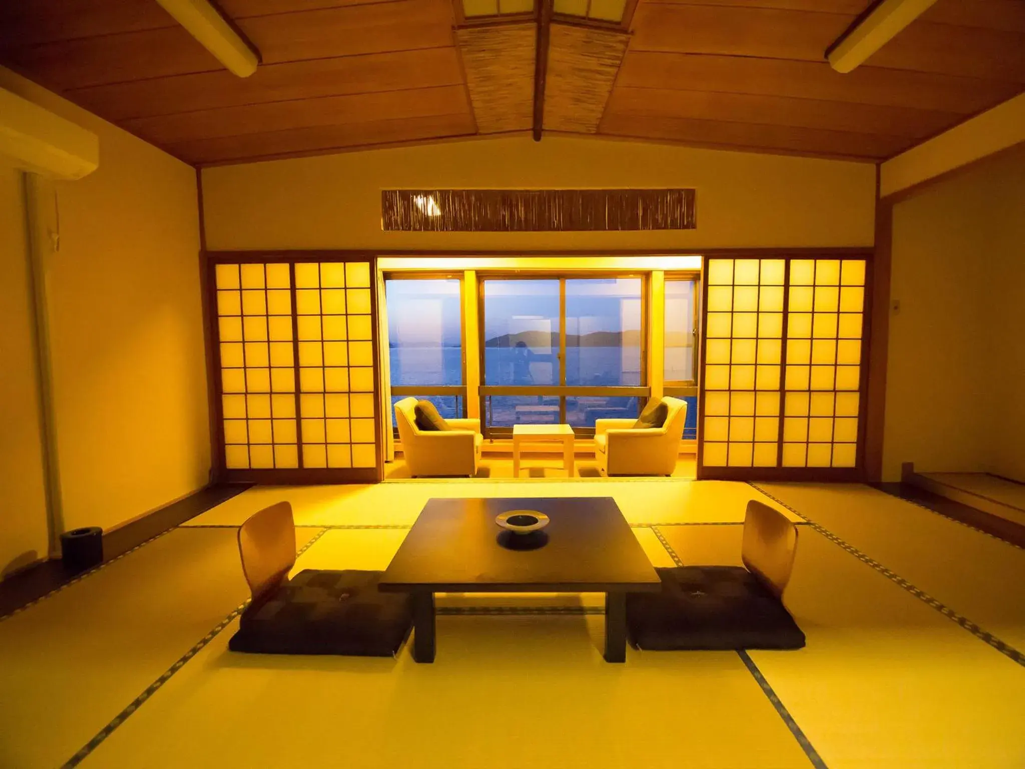Japanese-Style Room with Sea View -Smoking - Seafood Dinner and Breakfast Included  in Wakayama Kada Hot Spring Kada Kaigetsu