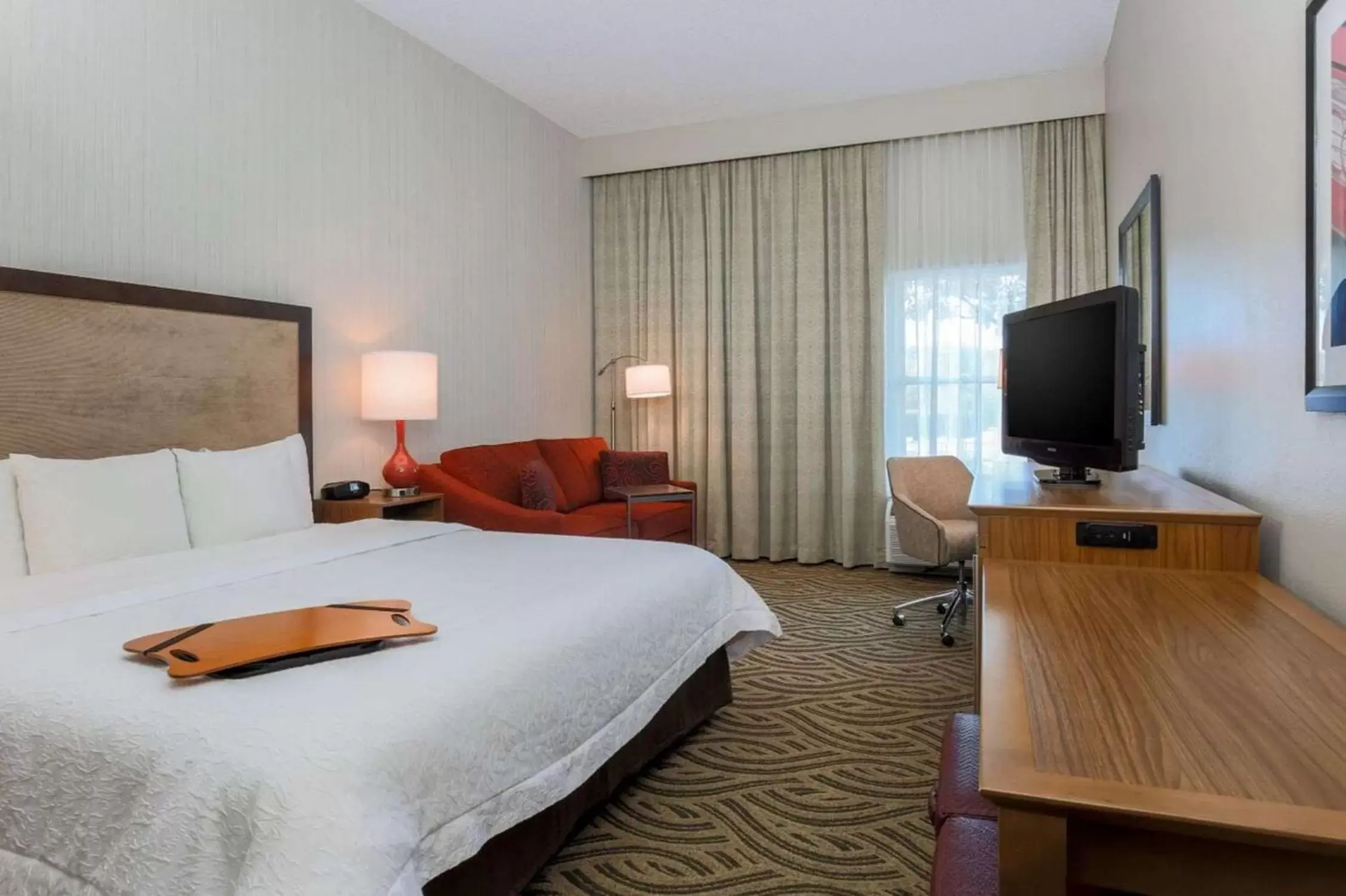 Bed in Hampton Inn Memphis-Southwind Bed in Hampton Inn Memphis-Southwind