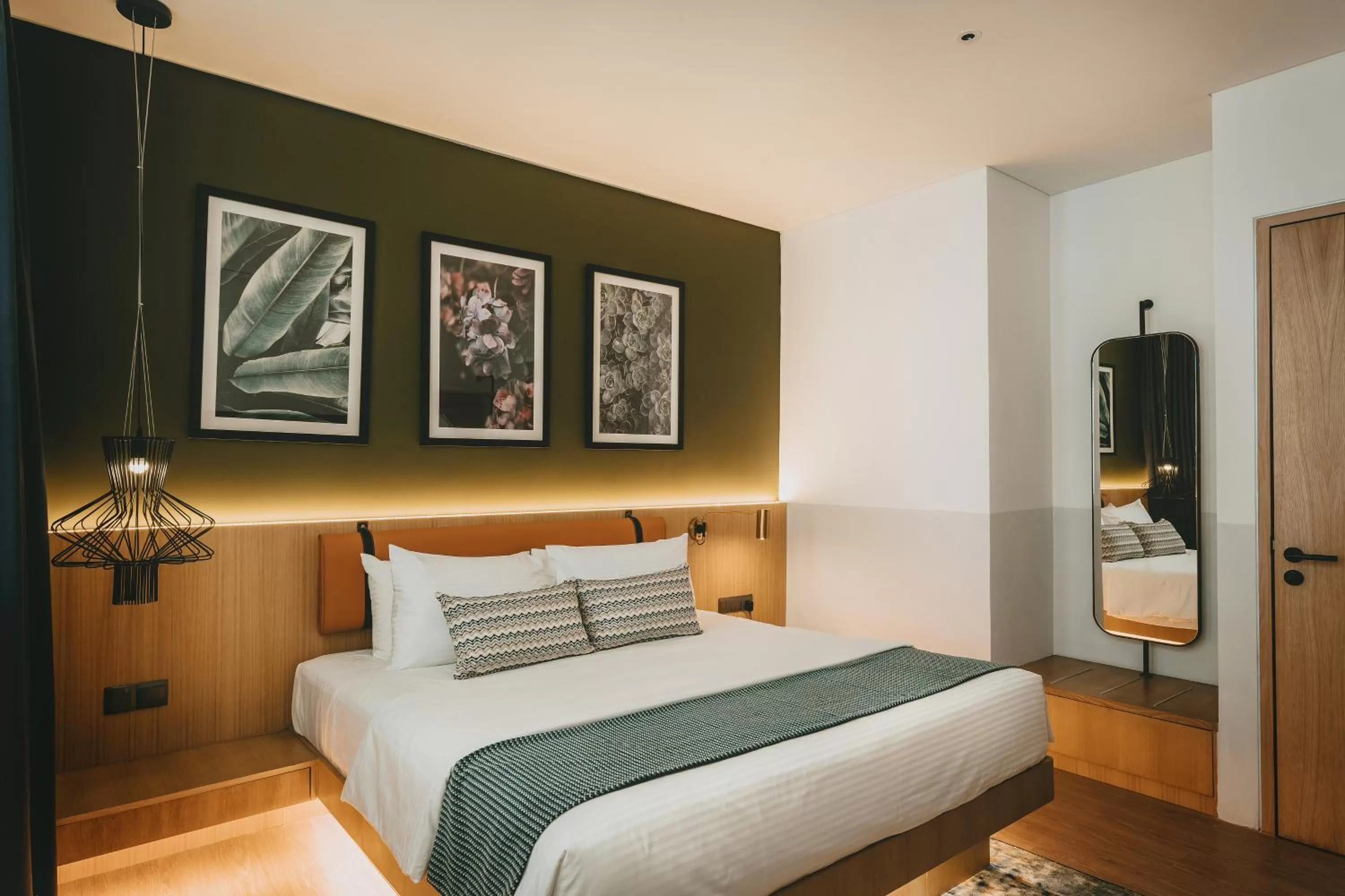 Bedroom, Bed in Macalister Hotel Managed by The Ascott Limited