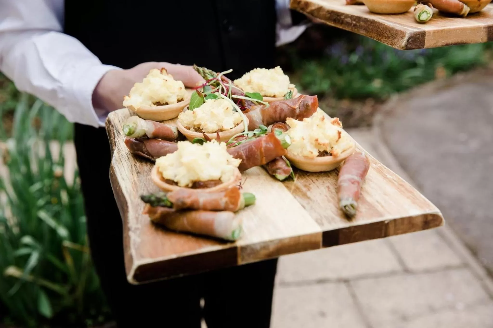 Restaurant/places to eat in Park House Hotel