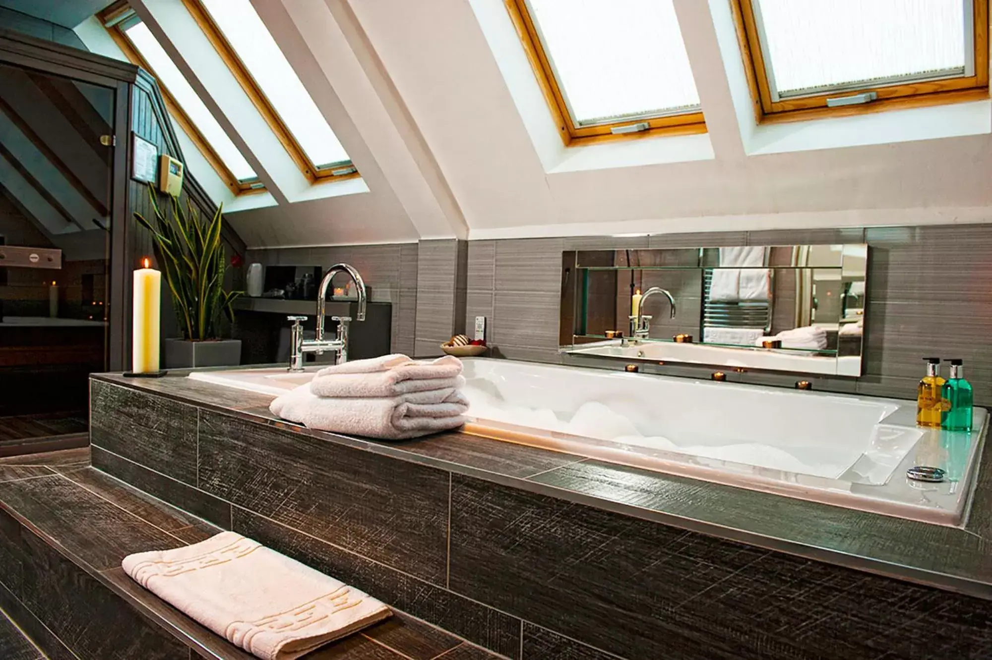 Sauna, Bathroom in The Gailes Hotel & Spa