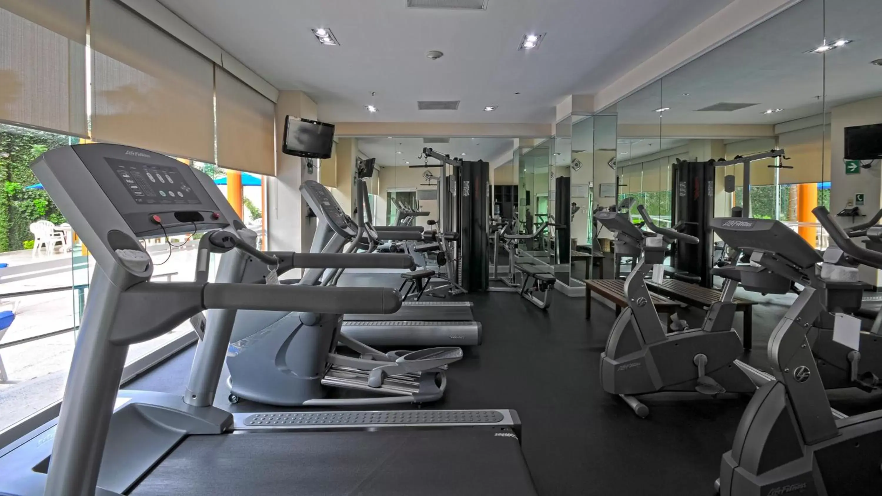 Fitness centre/facilities, Fitness Center/Facilities in Holiday Inn Uruapan, an IHG Hotel