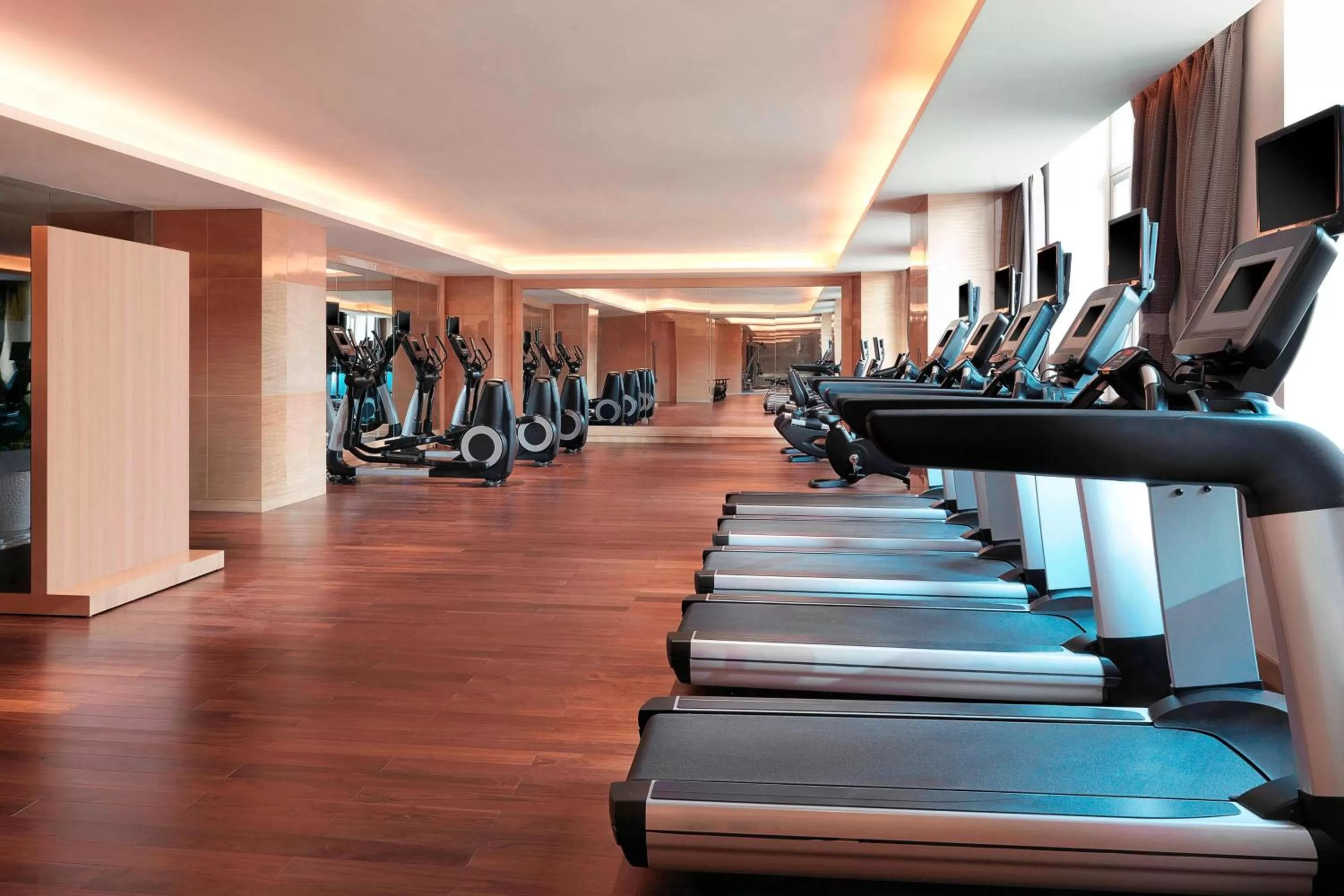 Fitness centre/facilities in Sheraton Shantou Hotel