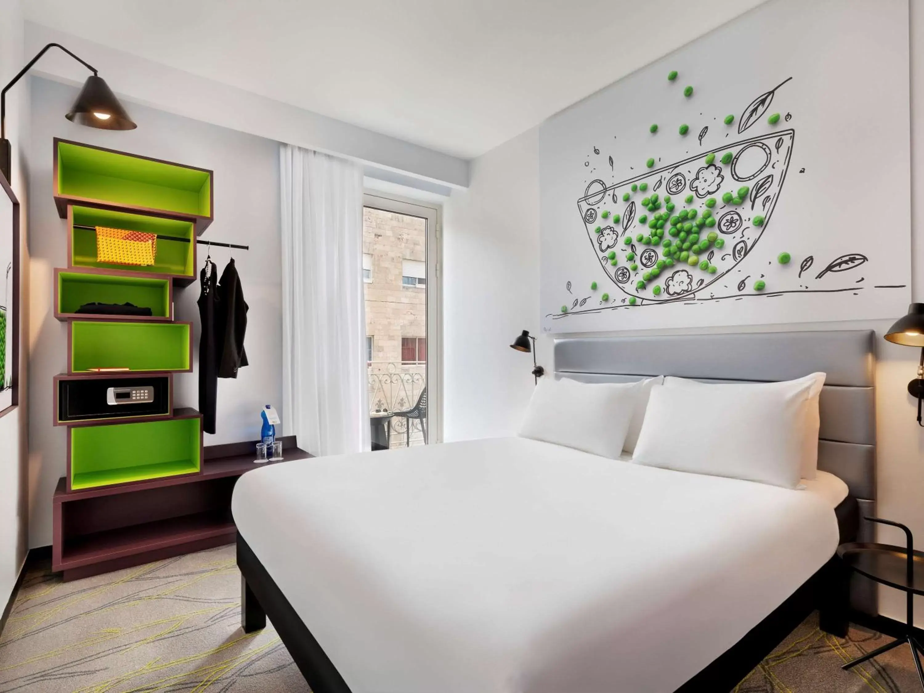 Photo of the whole room, Bed in Ibis Styles Jerusalem City Center - An AccorHotels Brand