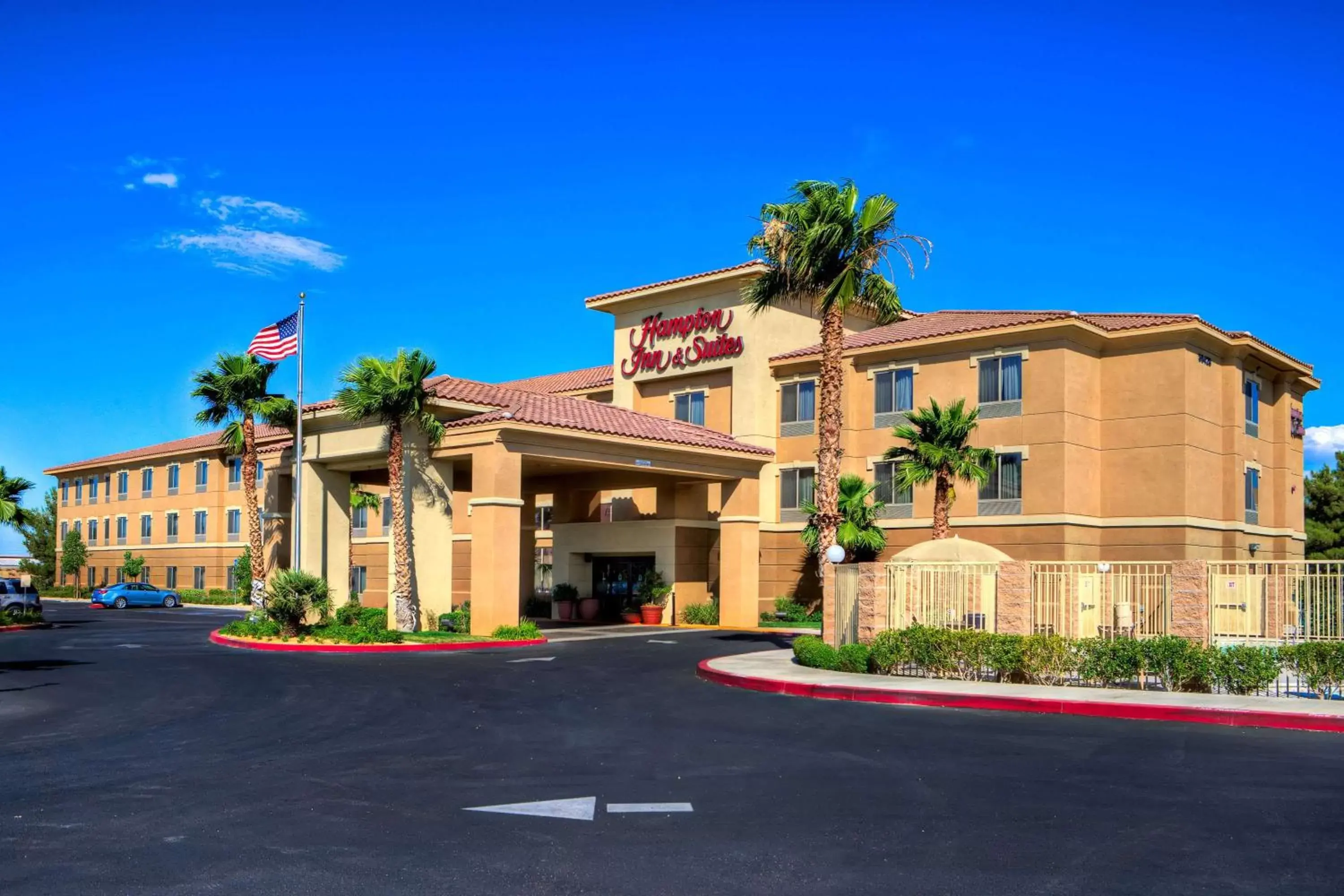 Property Building in Hampton Inn & Suites Palmdale