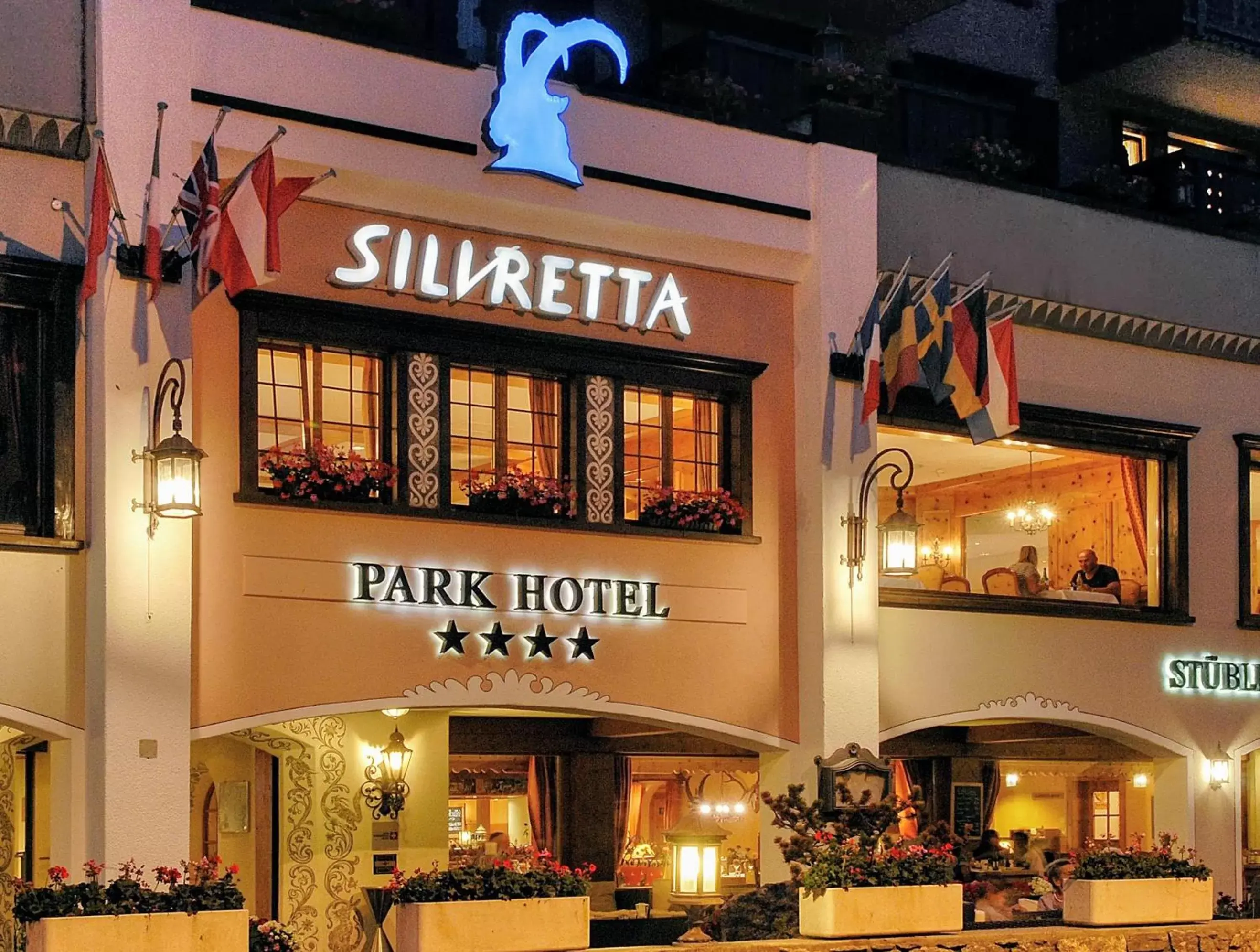 Facade/entrance in Silvretta Parkhotel