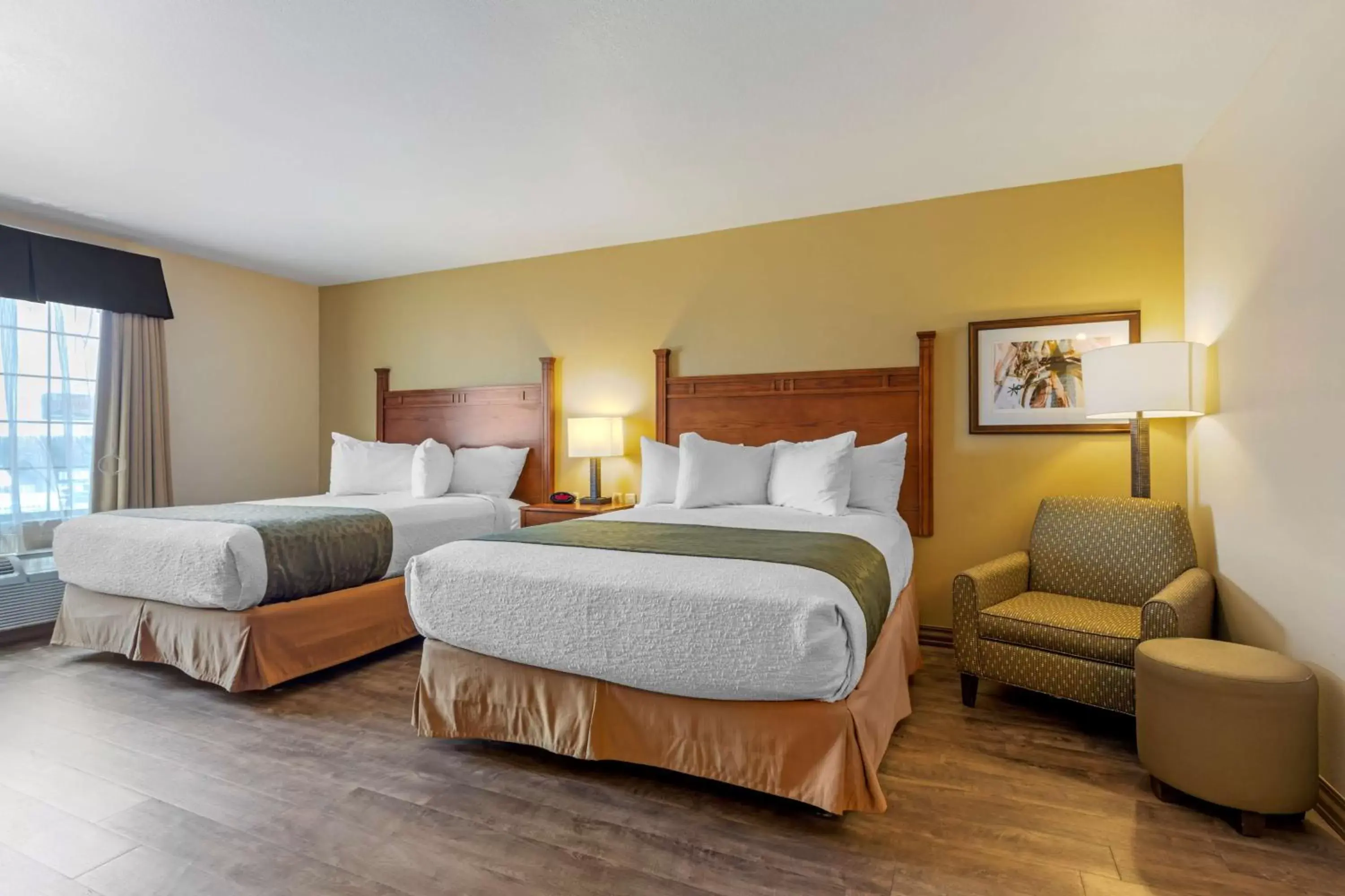 Bedroom, Bed in Best Western Plus Red River Inn