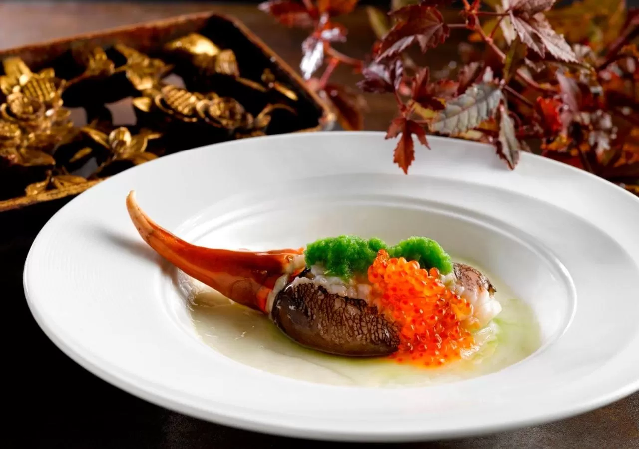 Restaurant/places to eat in Orchard Hotel Singapore