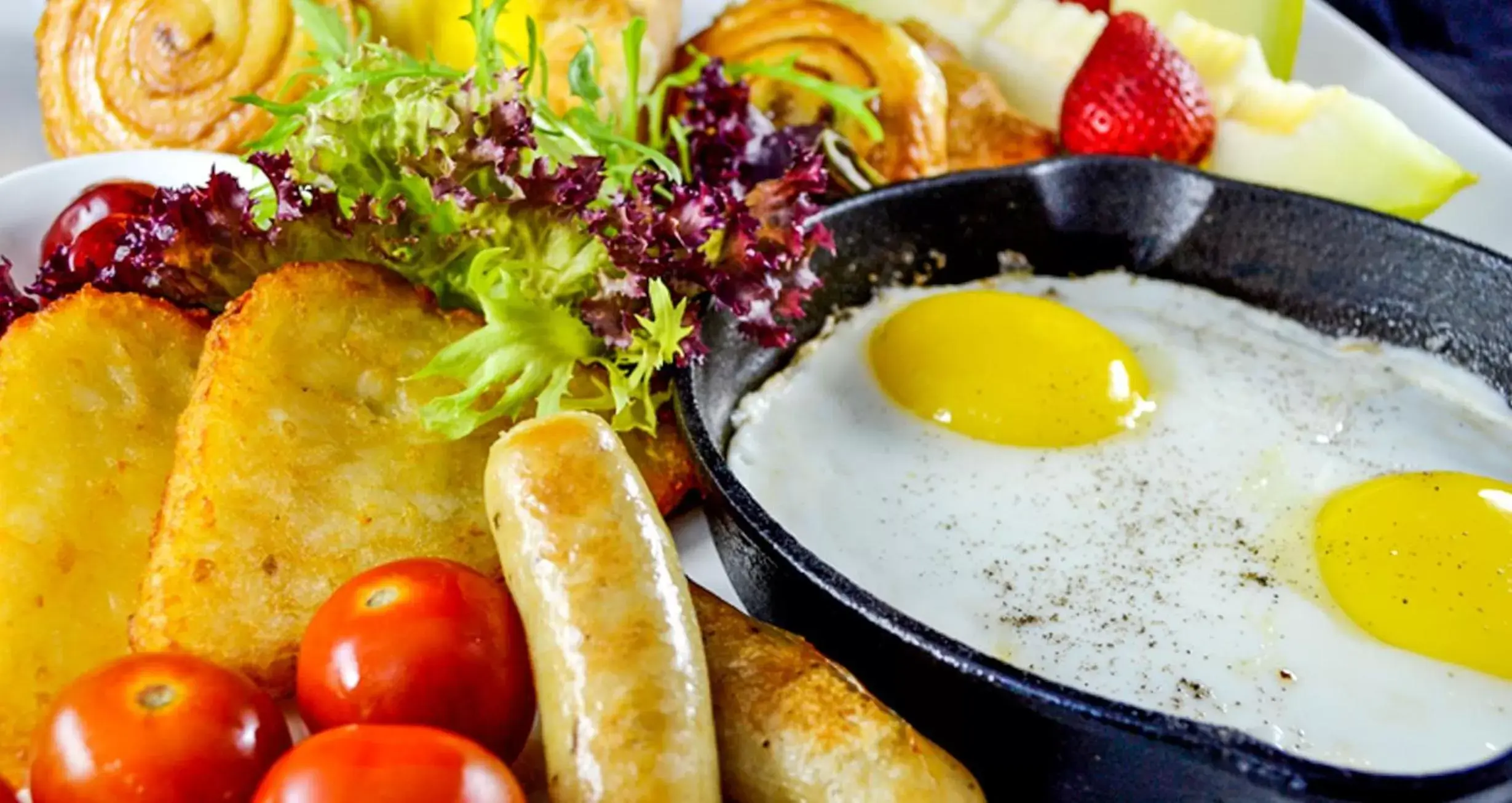 Breakfast, Food in Holiday Villa Hotel & Residence City Centre Doha