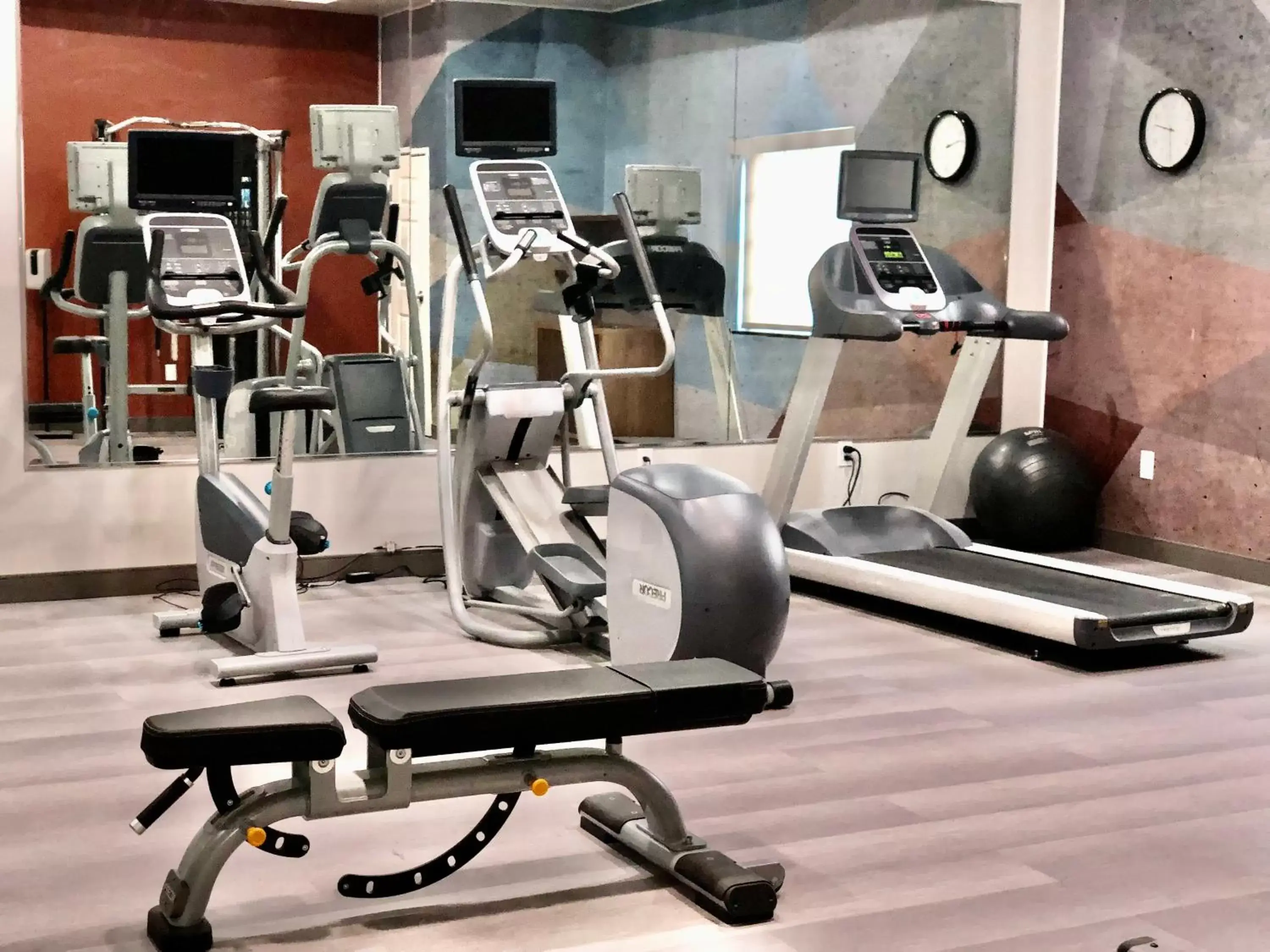 Fitness centre/facilities, Fitness Center/Facilities in Candlewood Suites Mount Pleasant, an IHG Hotel