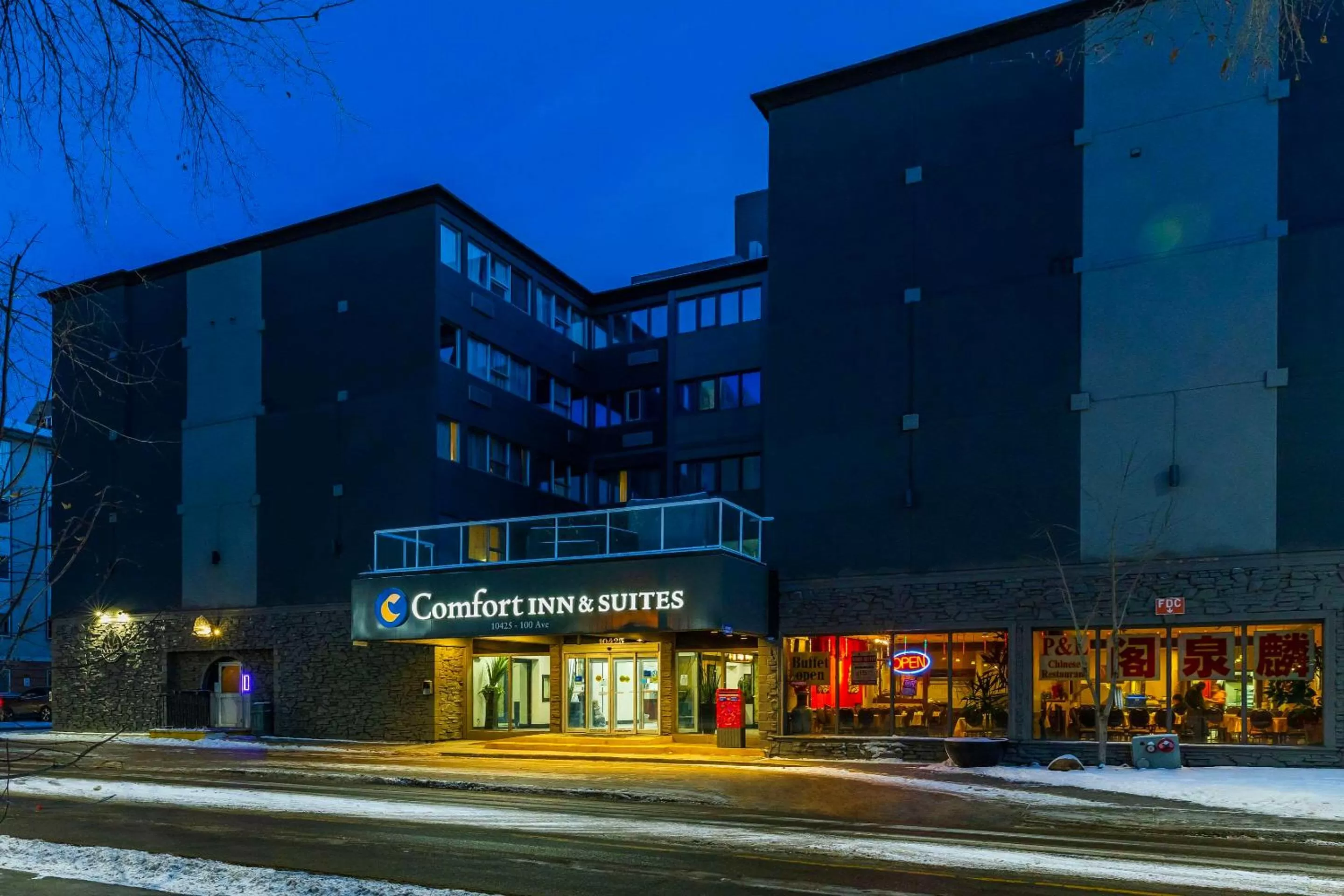 Property building in Comfort Inn & Suites