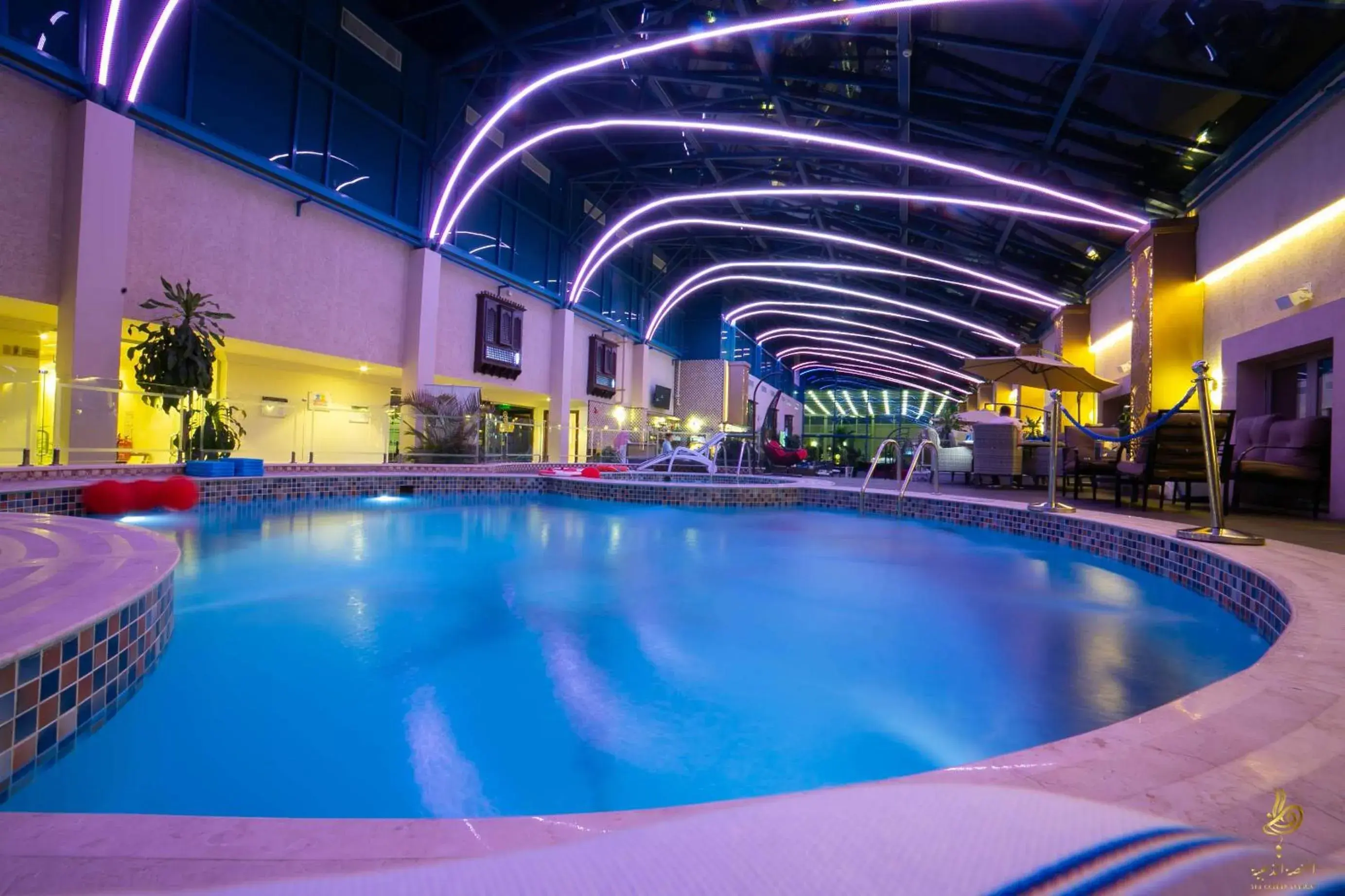 Swimming Pool in Casablanca Grand Hotel