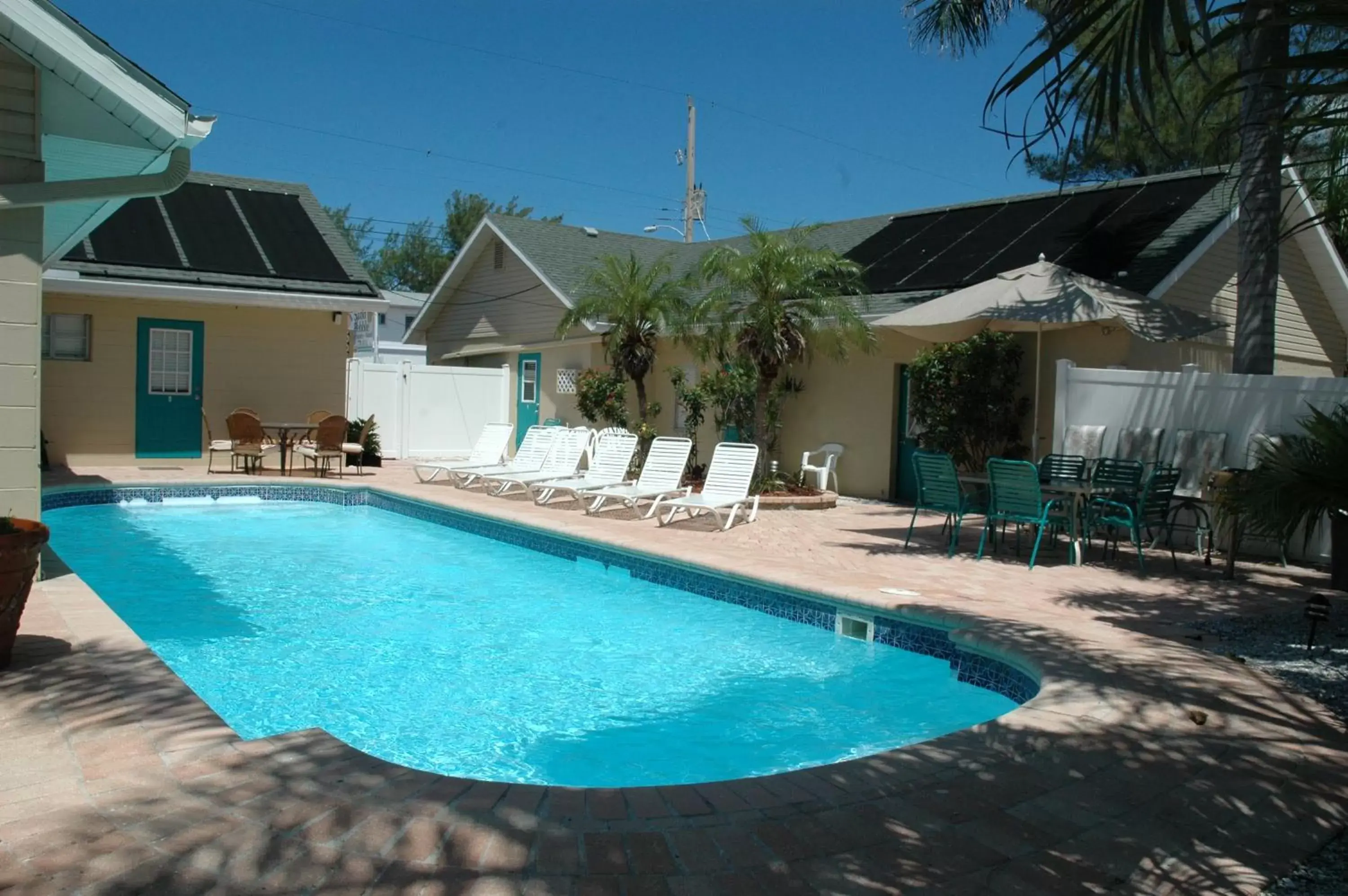 Swimming Pool in Anna Maria Island Inn